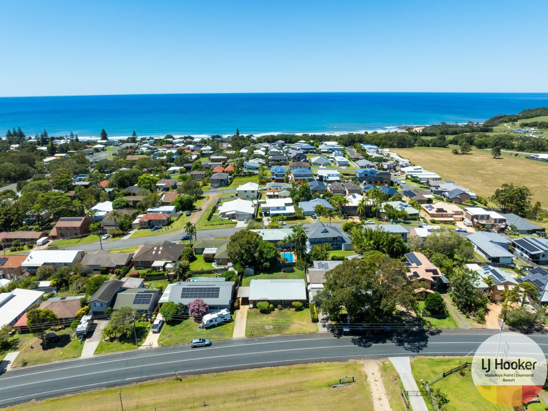 242 Diamond Beach Road Diamond Beach NSW, Diamond Beach - Thumbnail 3