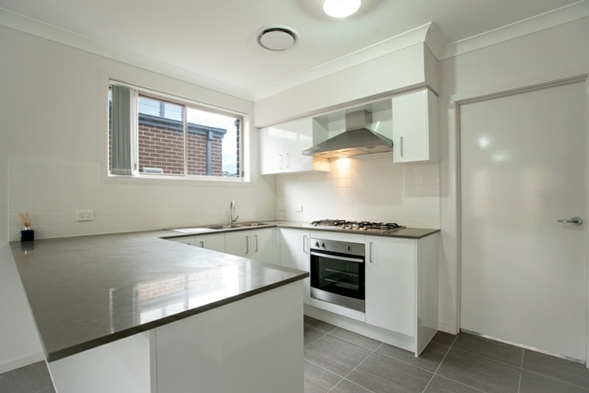 11 Gallipoli Drive, Edmondson Park, Edmondson Park - Thumbnail 5