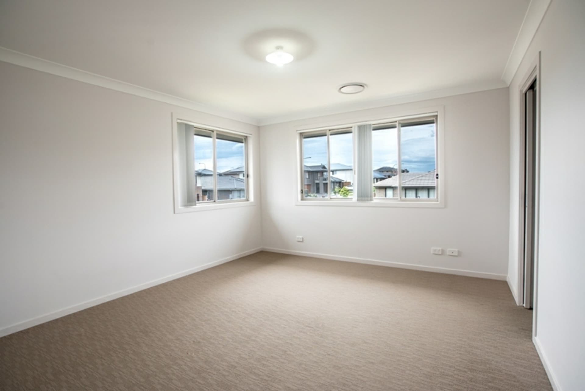 11 Gallipoli Drive, Edmondson Park, Edmondson Park - Thumbnail 6