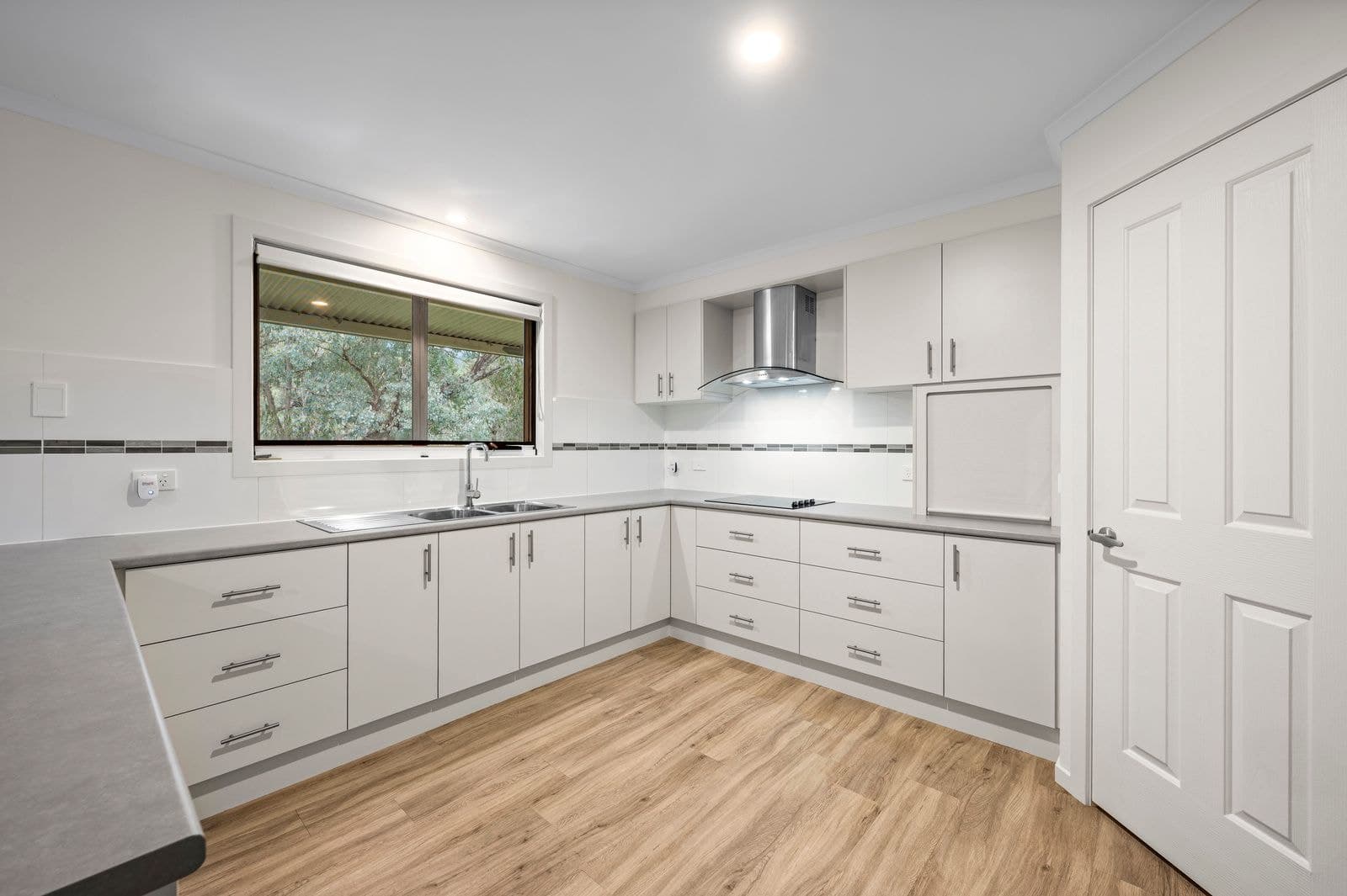 138 Mountain Bay Drive, Mountain Bay VIC 3723, Mountain Bay - Thumbnail 7