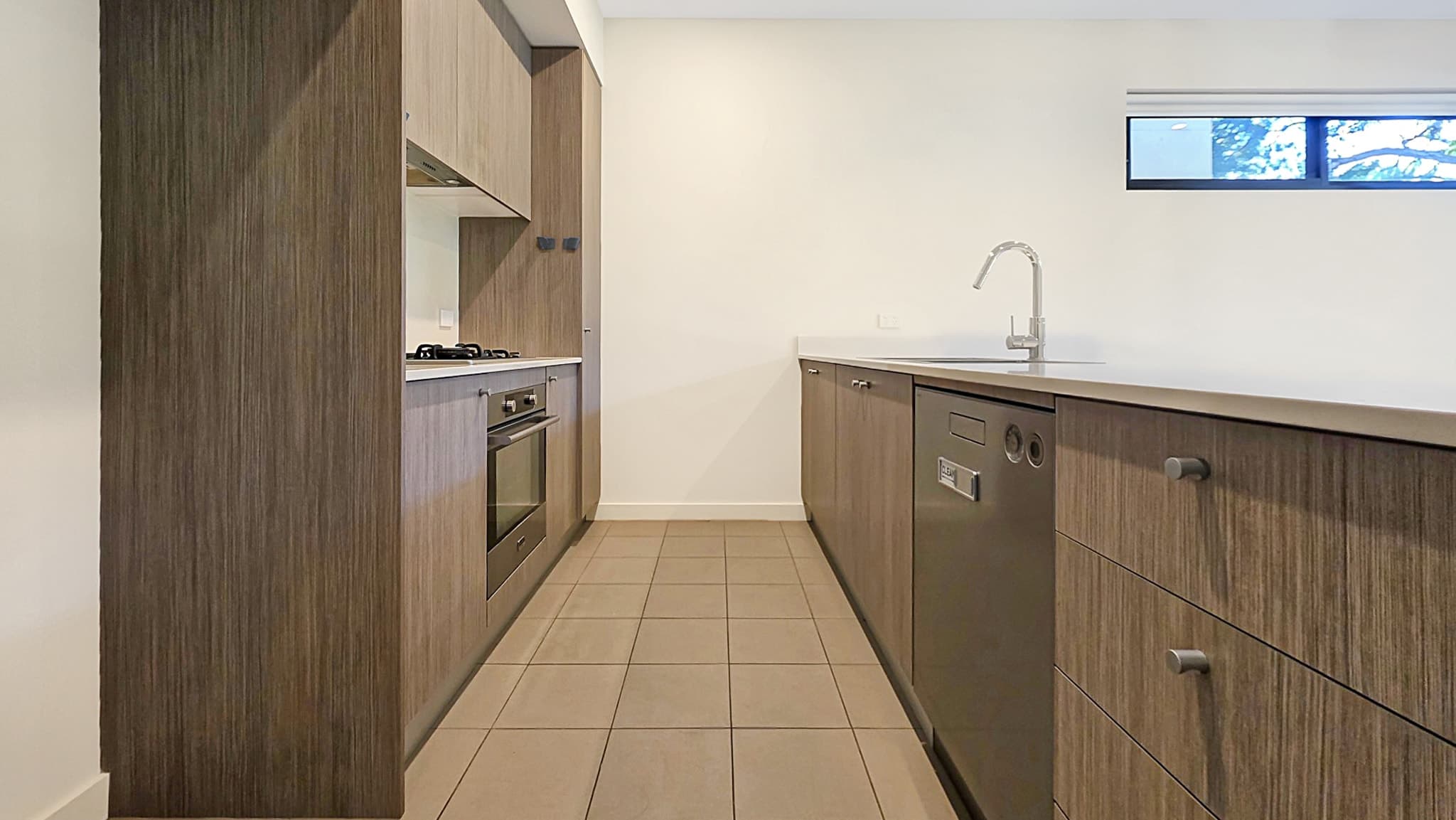 Unit 101C, 17 Hanna Street, Potts Hill, Potts Hill - Thumbnail 3