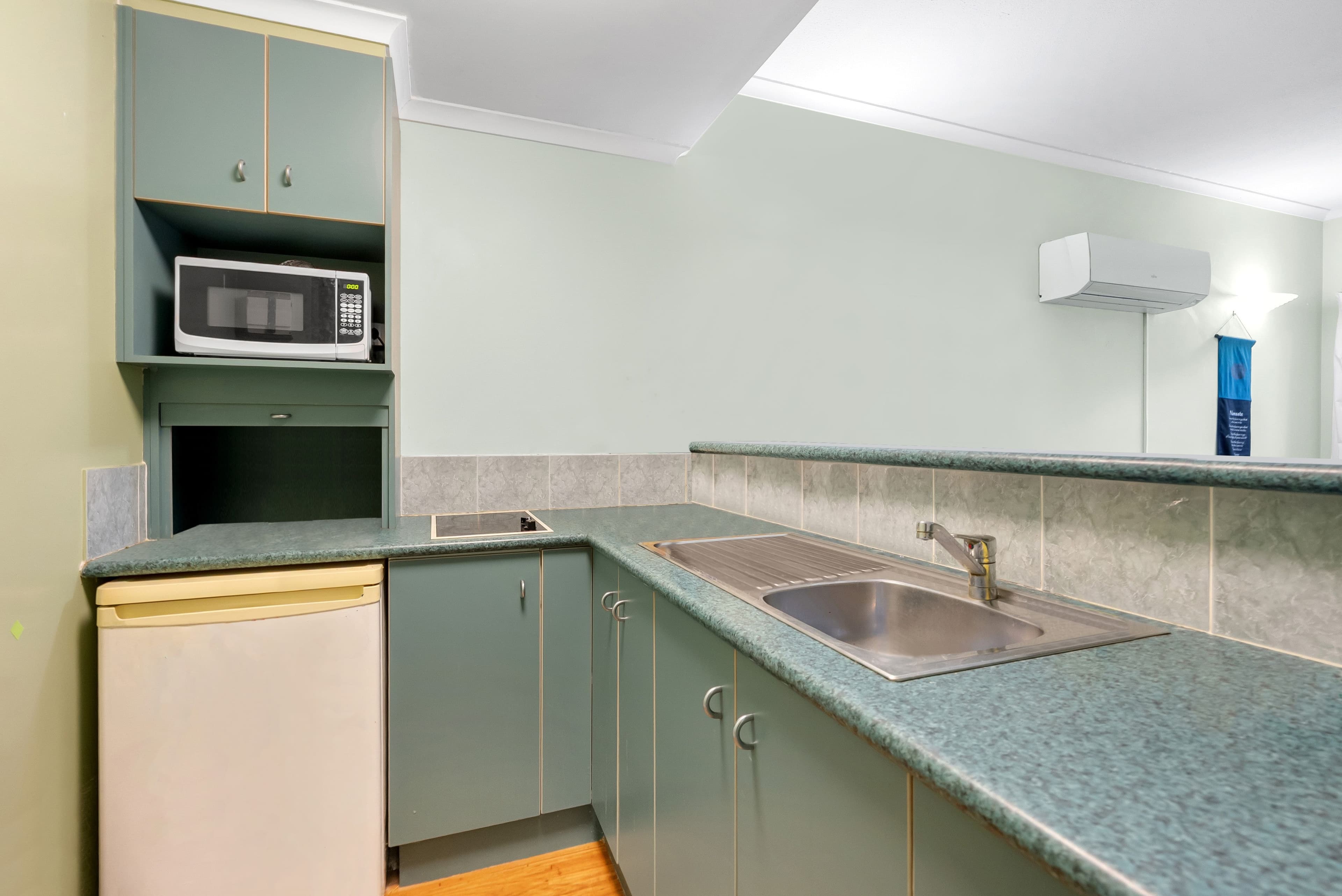3/101-105 Wattle Street, Yorkeys Knob QLD 4878, Yorkeys Knob - Thumbnail 2