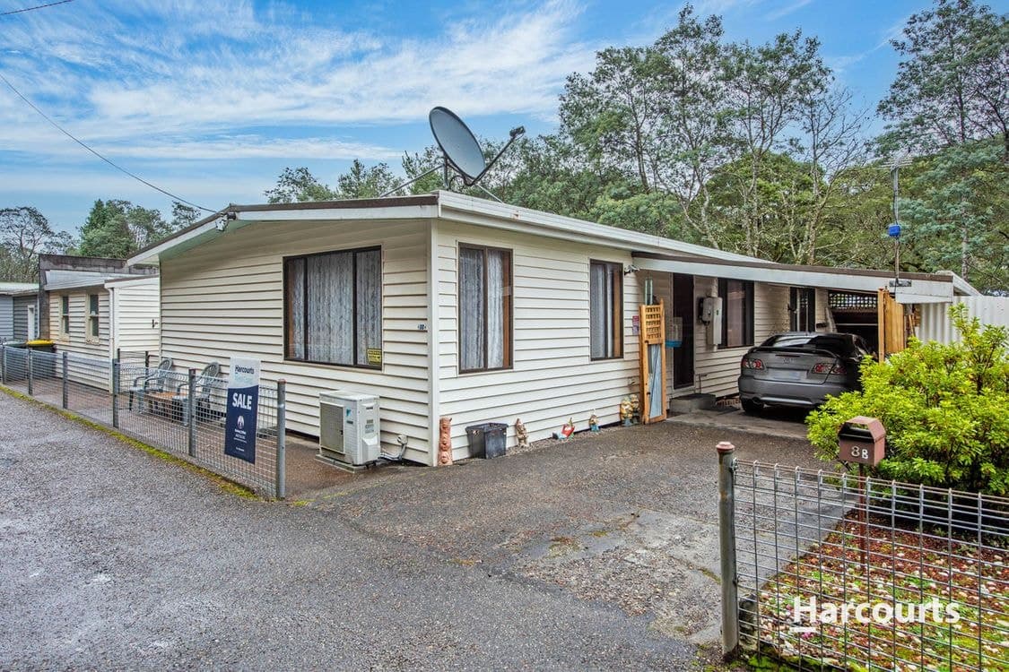 8B Wilsdon Street, QUEENSTOWN, TAS 7467, Queenstown - Image 1
