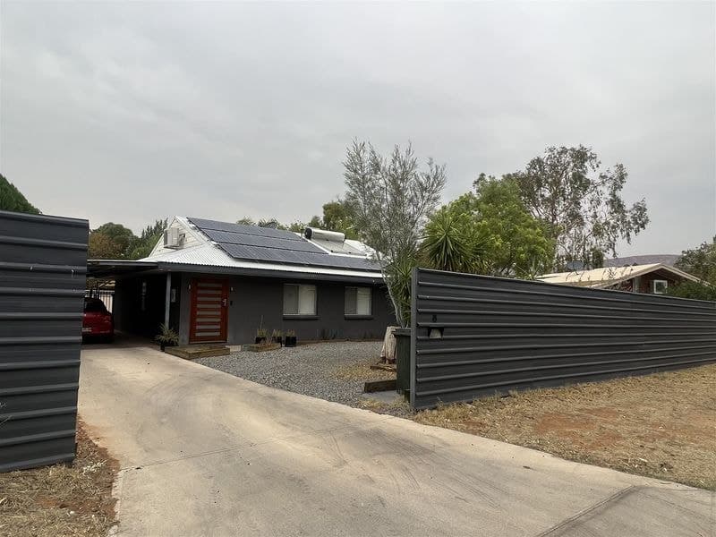 8 Melrose Court, Larapinta NT 0875, Larapinta - Image 1