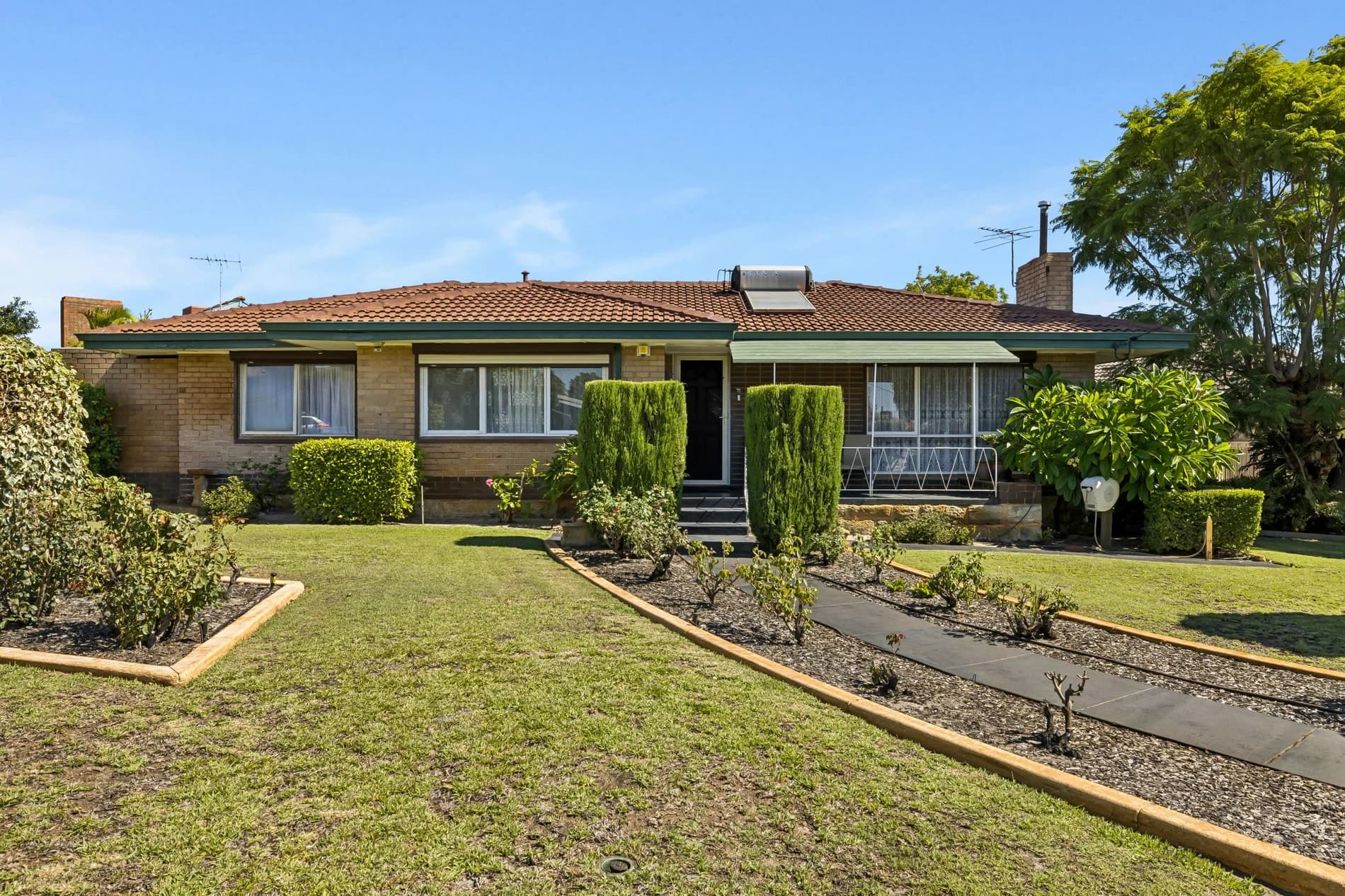 6/27 Falkirk Avenue, MAYLANDS WA 6051, Bayswater - Image 1