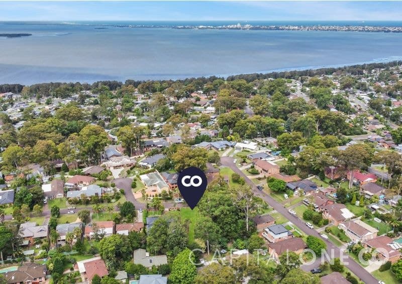 2A Stornaway Crescent, Berkeley Vale, Berkeley Vale - Thumbnail 3