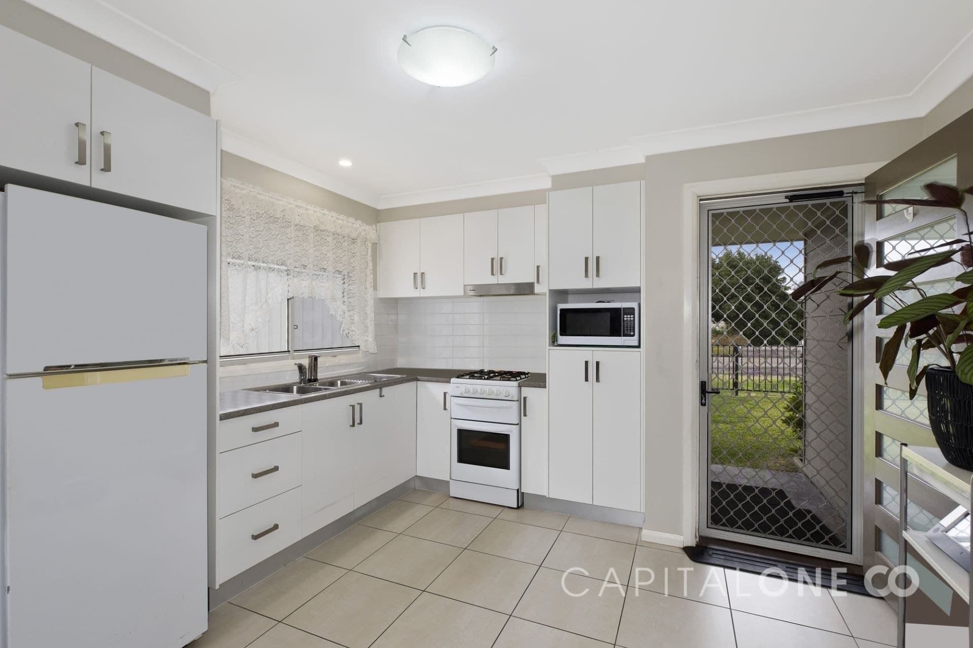 82 Ocean View Road, Gorokan, Gorokan - Thumbnail 8