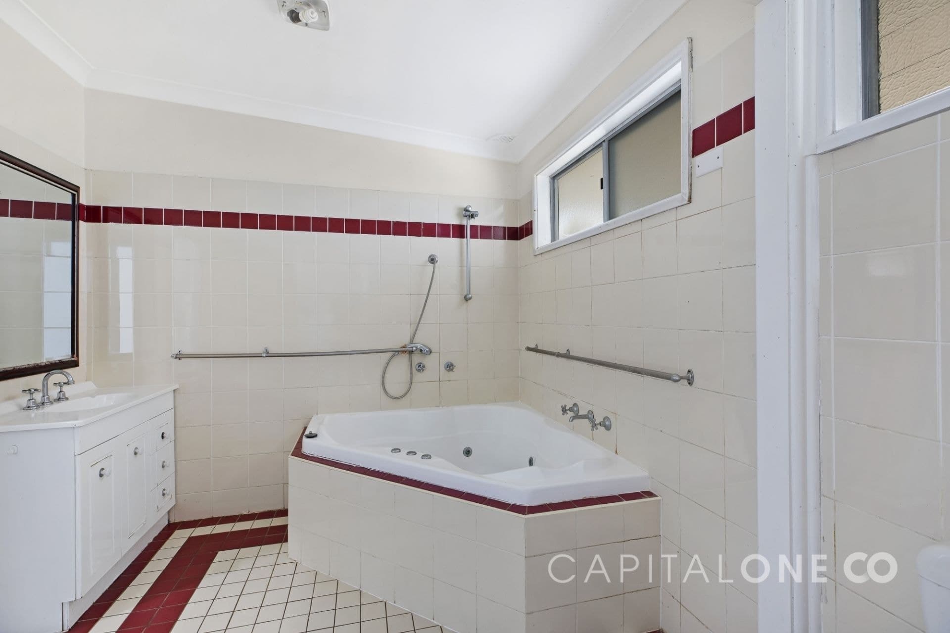 15 Patrick Street, BATEAU BAY NSW, Bateau Bay - Thumbnail 8