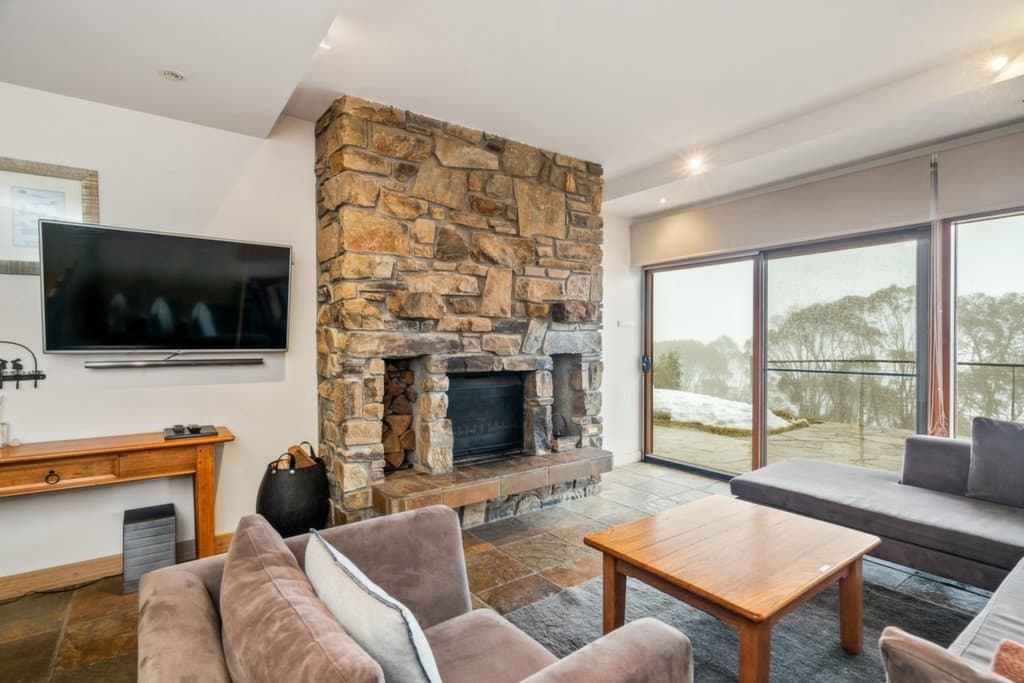 1/23 Bogong High Plains Road, Falls Creek - Image 1