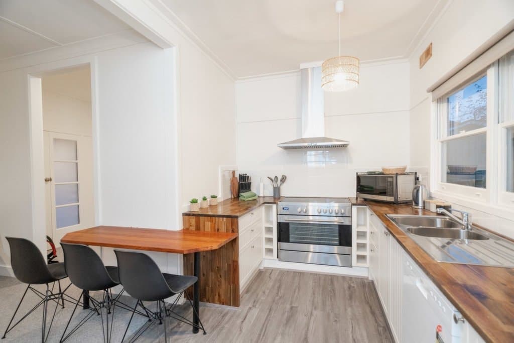 14 Tawonga Crescent, Mount Beauty - Thumbnail 2