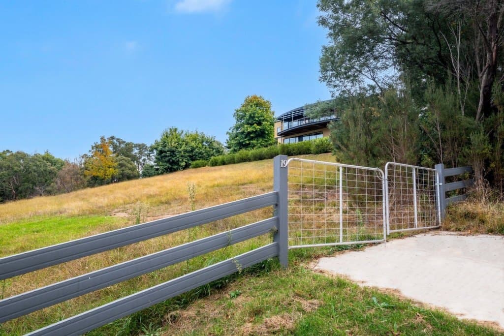 19 Ranch Road, Tawonga South - Thumbnail 6