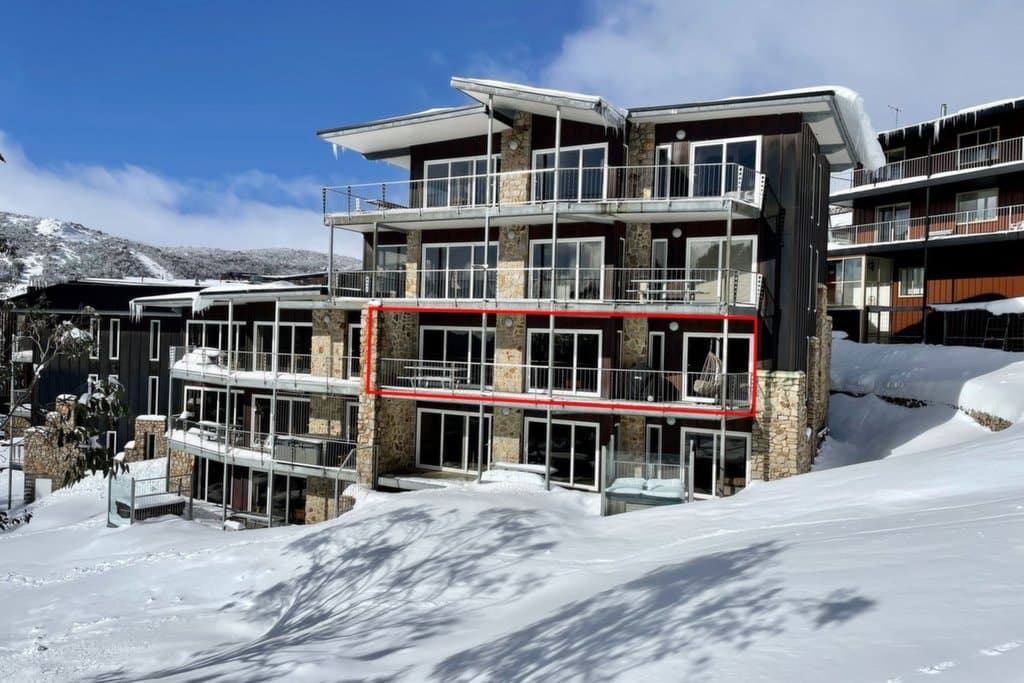 301/10 Slalom Street, Falls Creek - Thumbnail 2