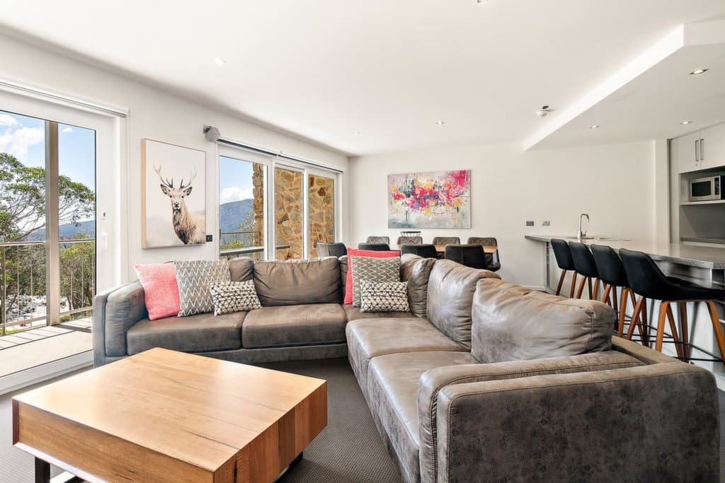 301/10 Slalom Street, Falls Creek - Thumbnail 3