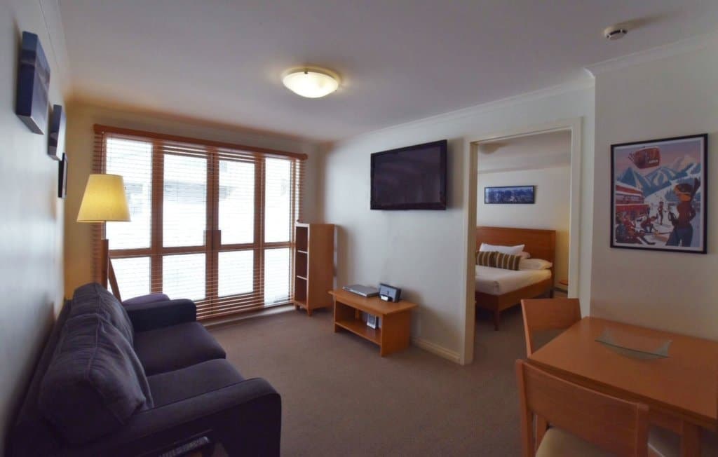 L07 Zirkys, Mount Hotham - Image 1