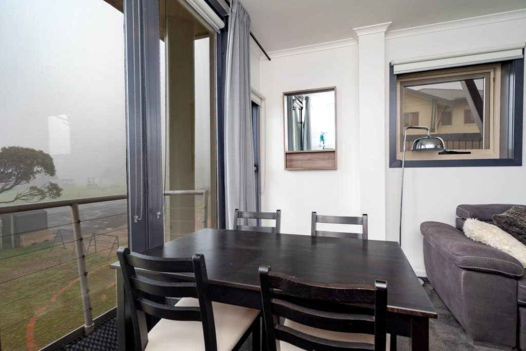 102 White Crystal, Mount Hotham - Thumbnail 8