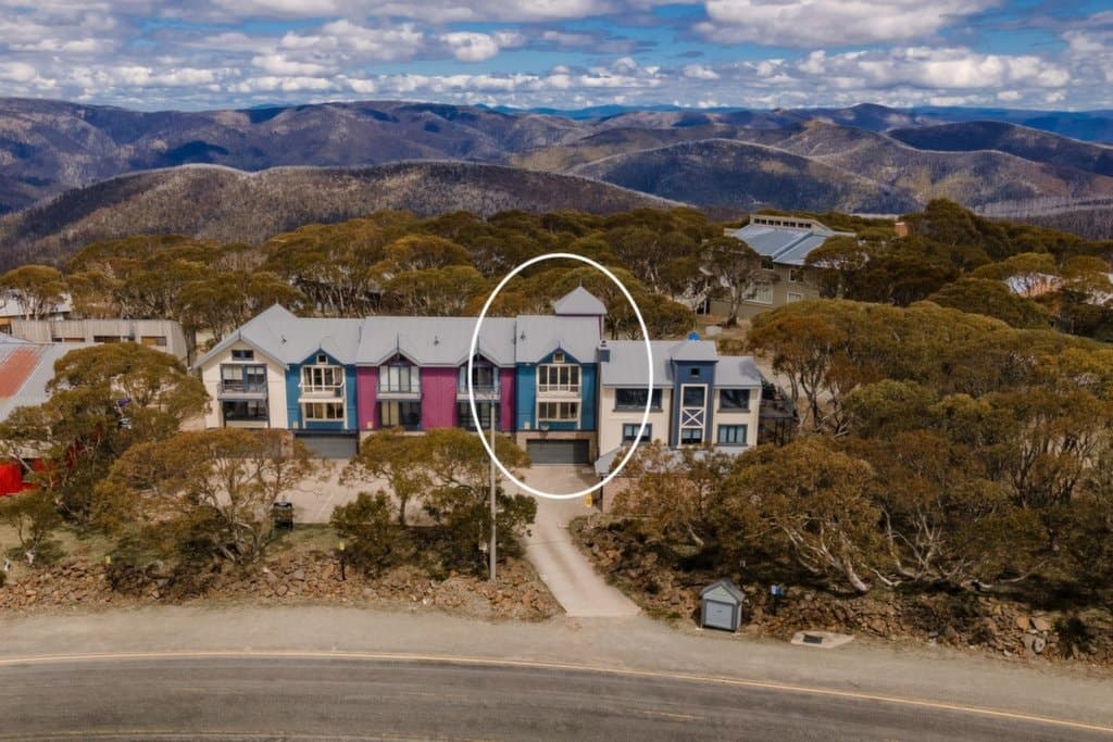 2 Rangers, Mount Hotham - Image 1