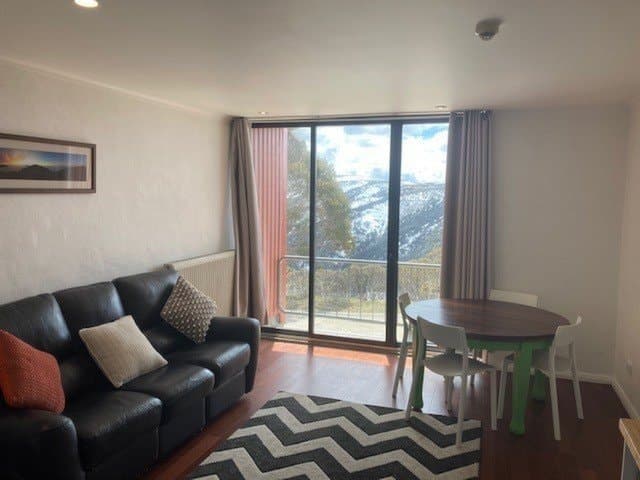 104 Arlberg, Mount Hotham - Thumbnail 3