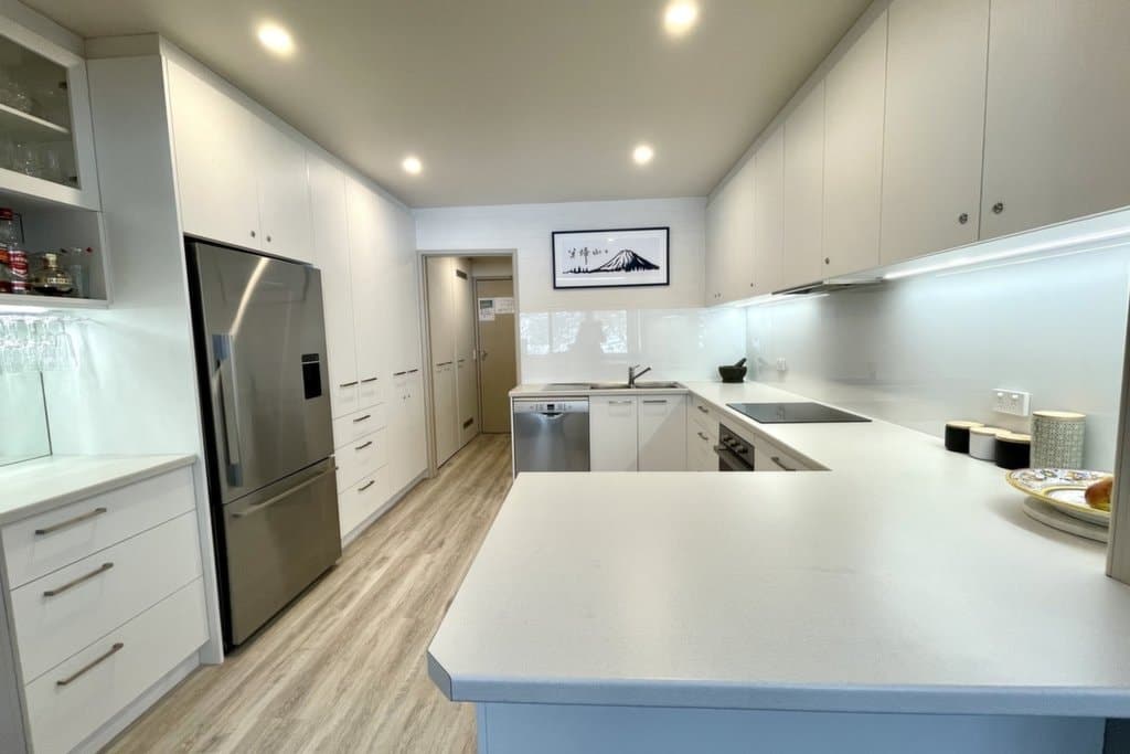 8/11 Schuss Street, Falls Creek - Thumbnail 2