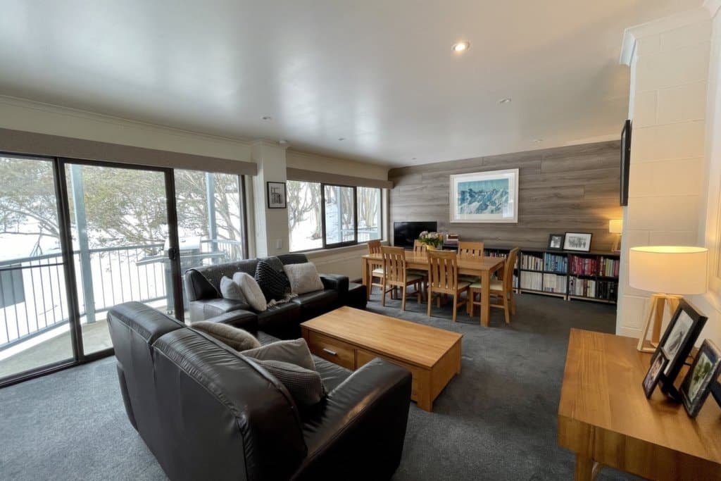 8/11 Schuss Street, Falls Creek - Thumbnail 3