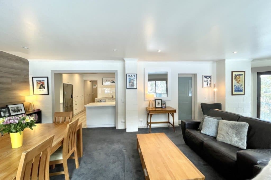 8/11 Schuss Street, Falls Creek - Thumbnail 7