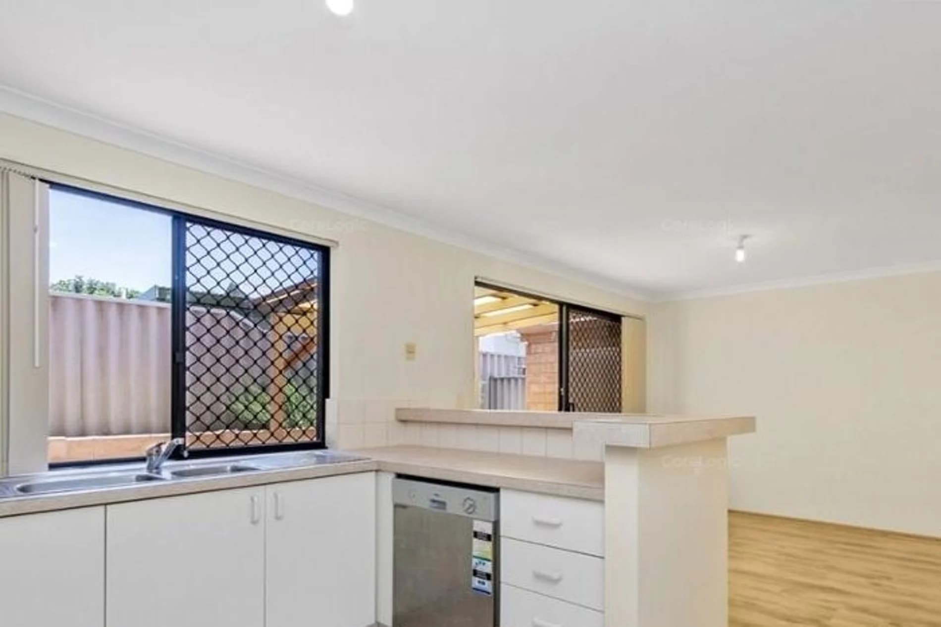 6/27 Falkirk Avenue, MAYLANDS WA 6051, Maylands - Thumbnail 4