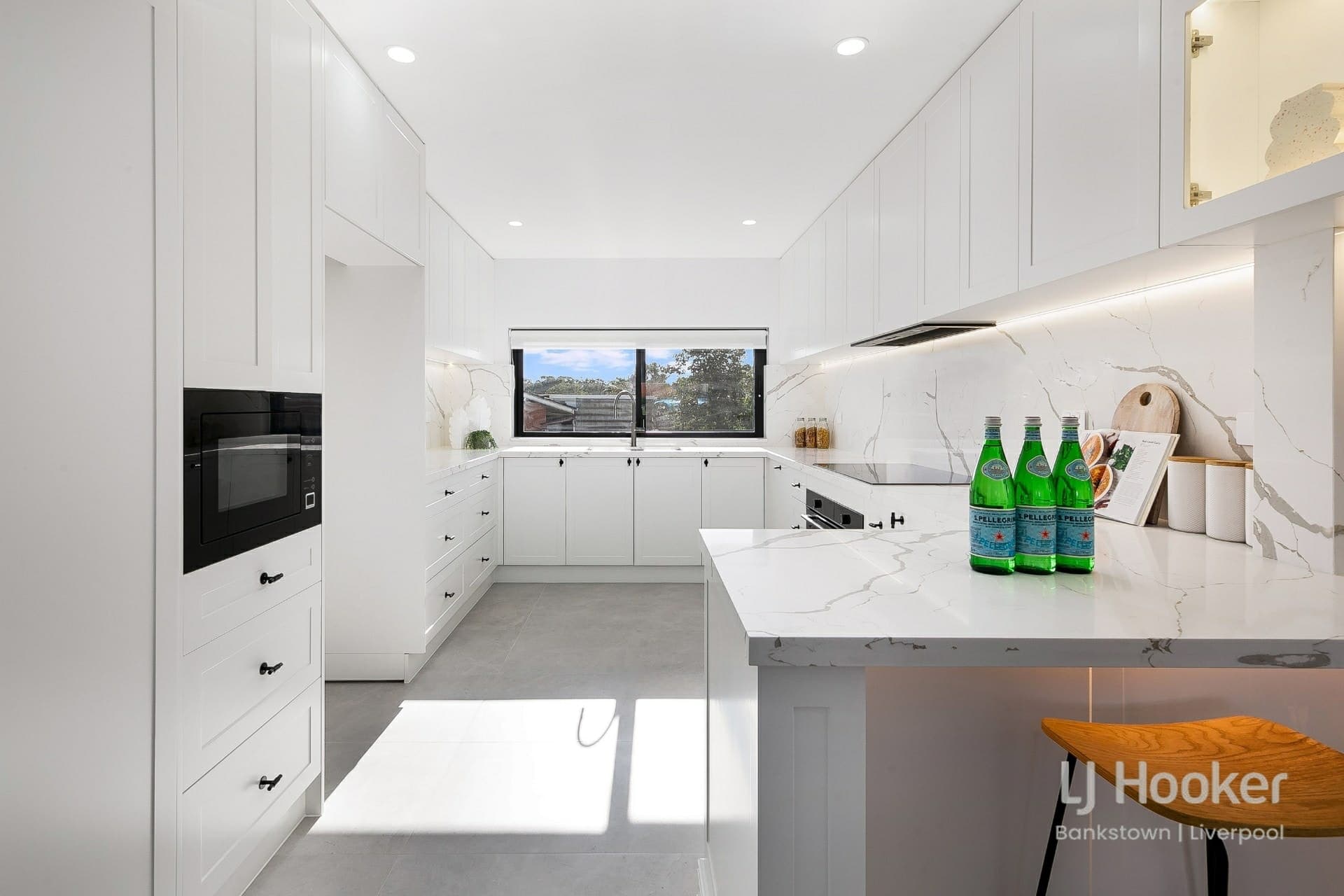 6 Crucie Avenue, Bass Hill, Bass Hill - Thumbnail 3