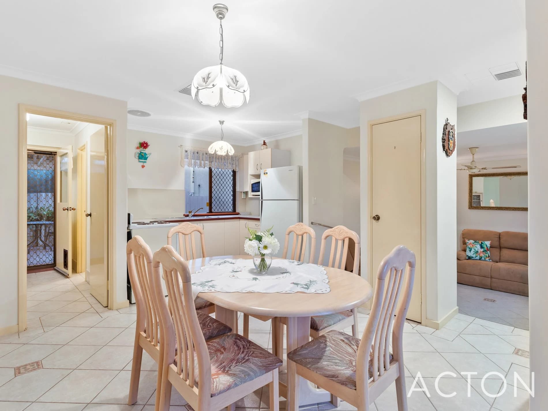 6/27 Falkirk Avenue, MAYLANDS WA 6051, Maylands - Thumbnail 3