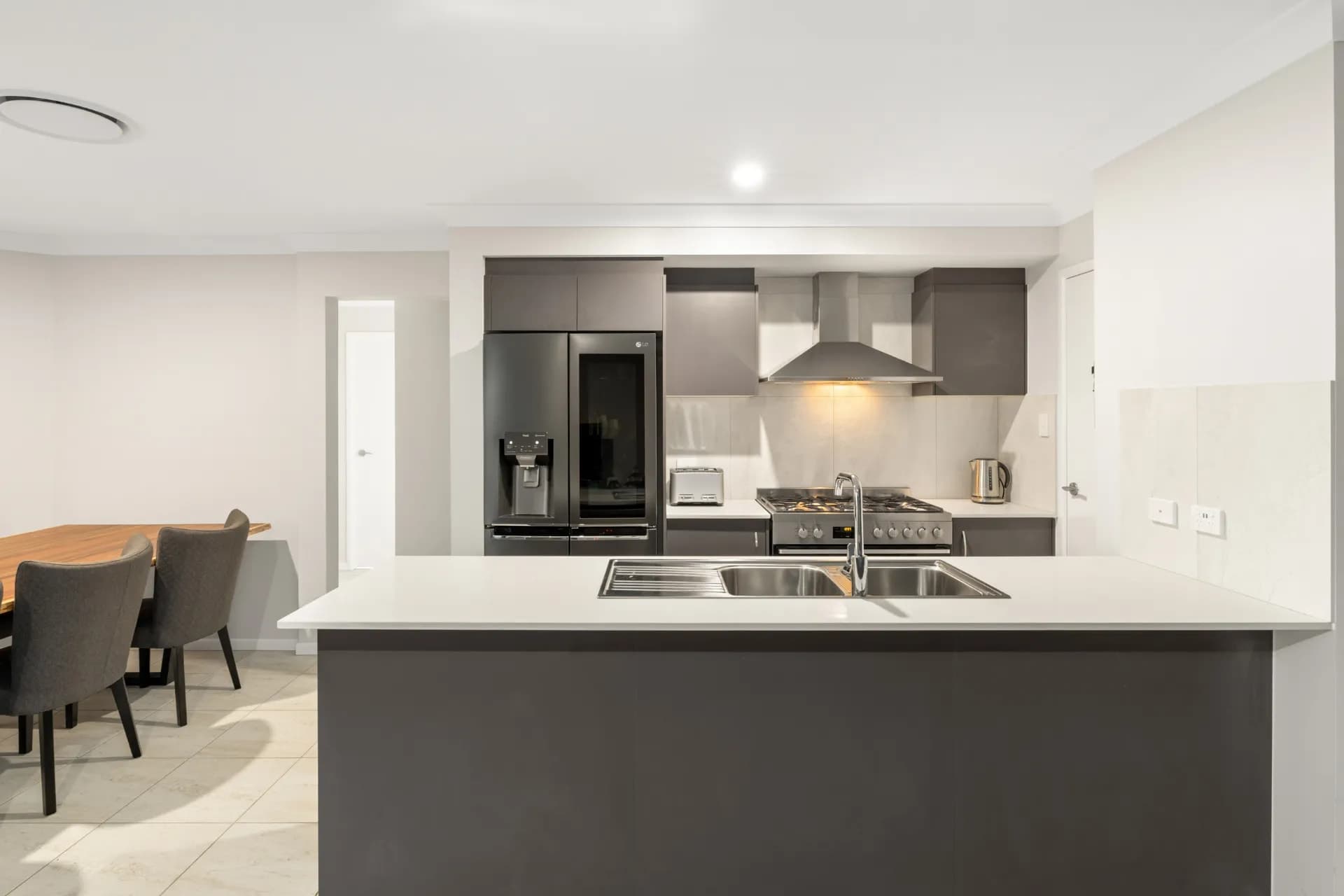 14 Bradfield Street, Flagstone, QLD, Flagstone - Thumbnail 2