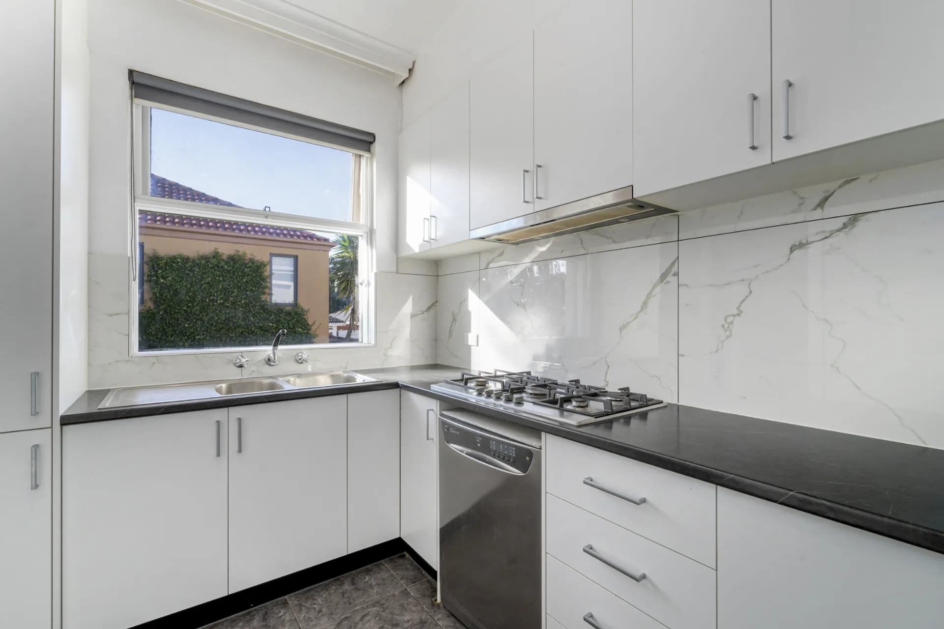 Unit 6/2 Flowers Street, Caulfield South, VIC, Caulfield South - Thumbnail 3