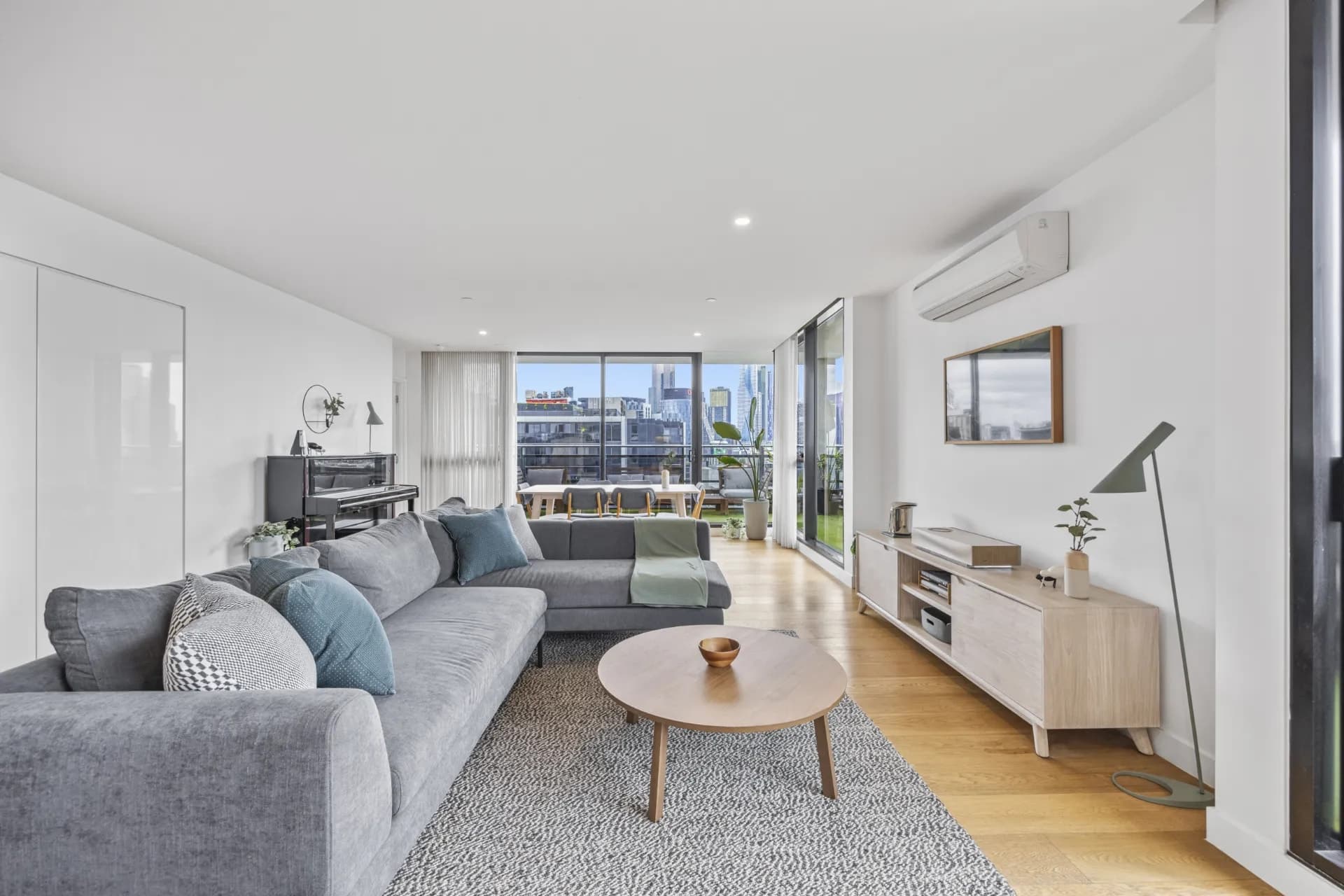 Unit 1203/83 Flemington Road, North Melbourne, VIC, North Melbourne - Thumbnail 5