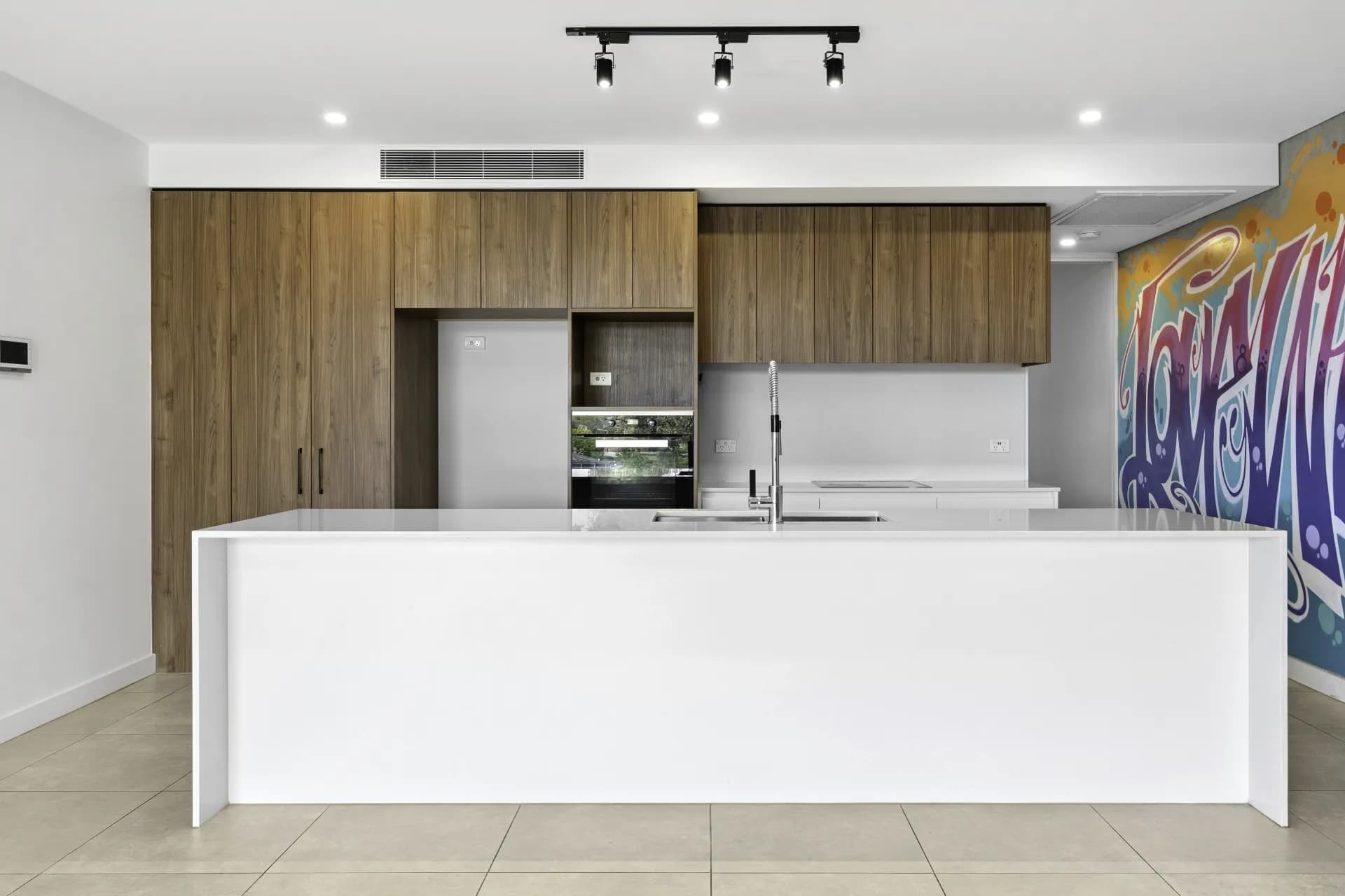5/2 David Street, Turner, ACT, Turner - Image 1