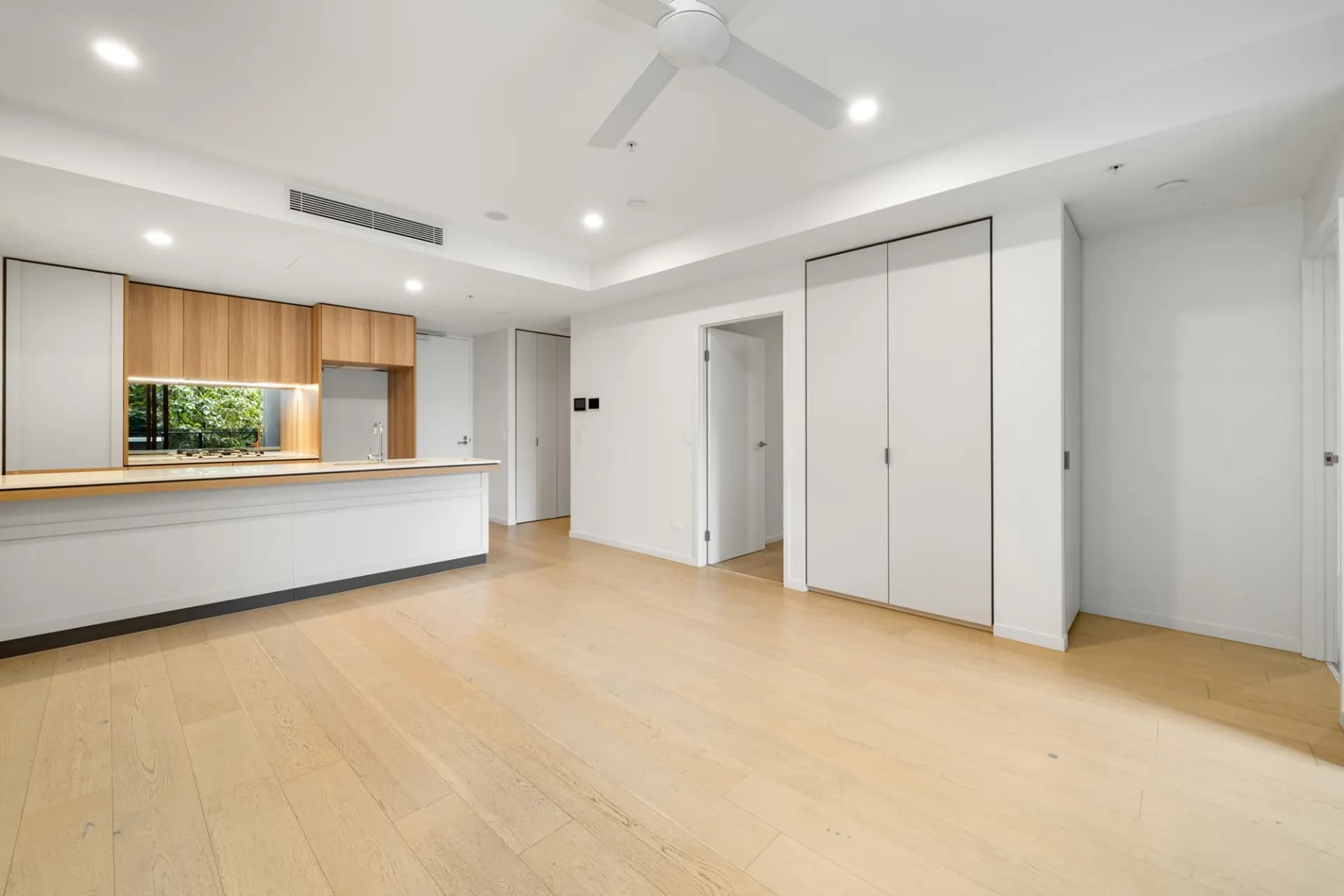 50303/21 Mollison Street, South Brisbane, QLD, South Brisbane - Image 1