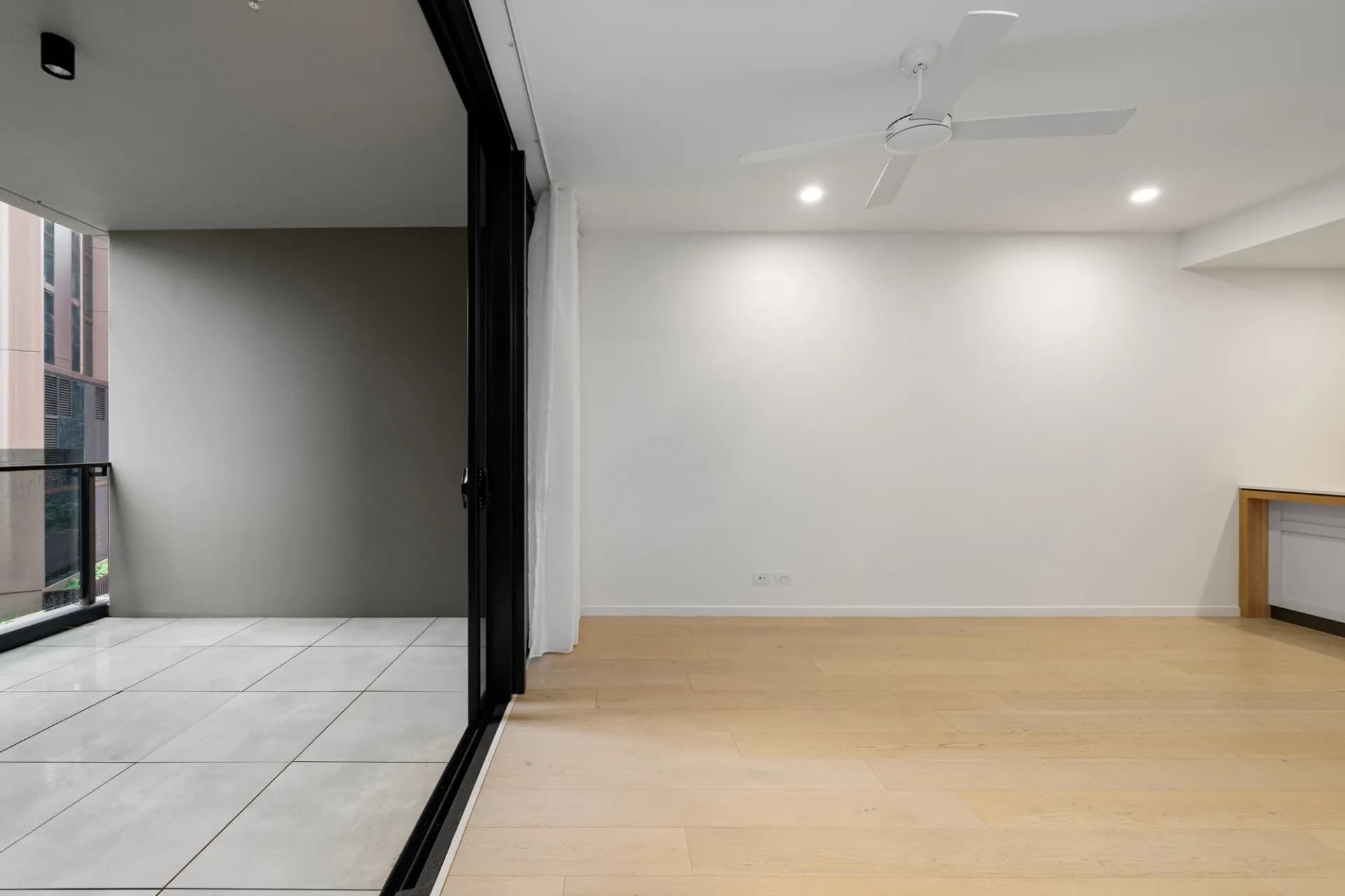 50303/21 Mollison Street, South Brisbane, QLD, South Brisbane - Thumbnail 4