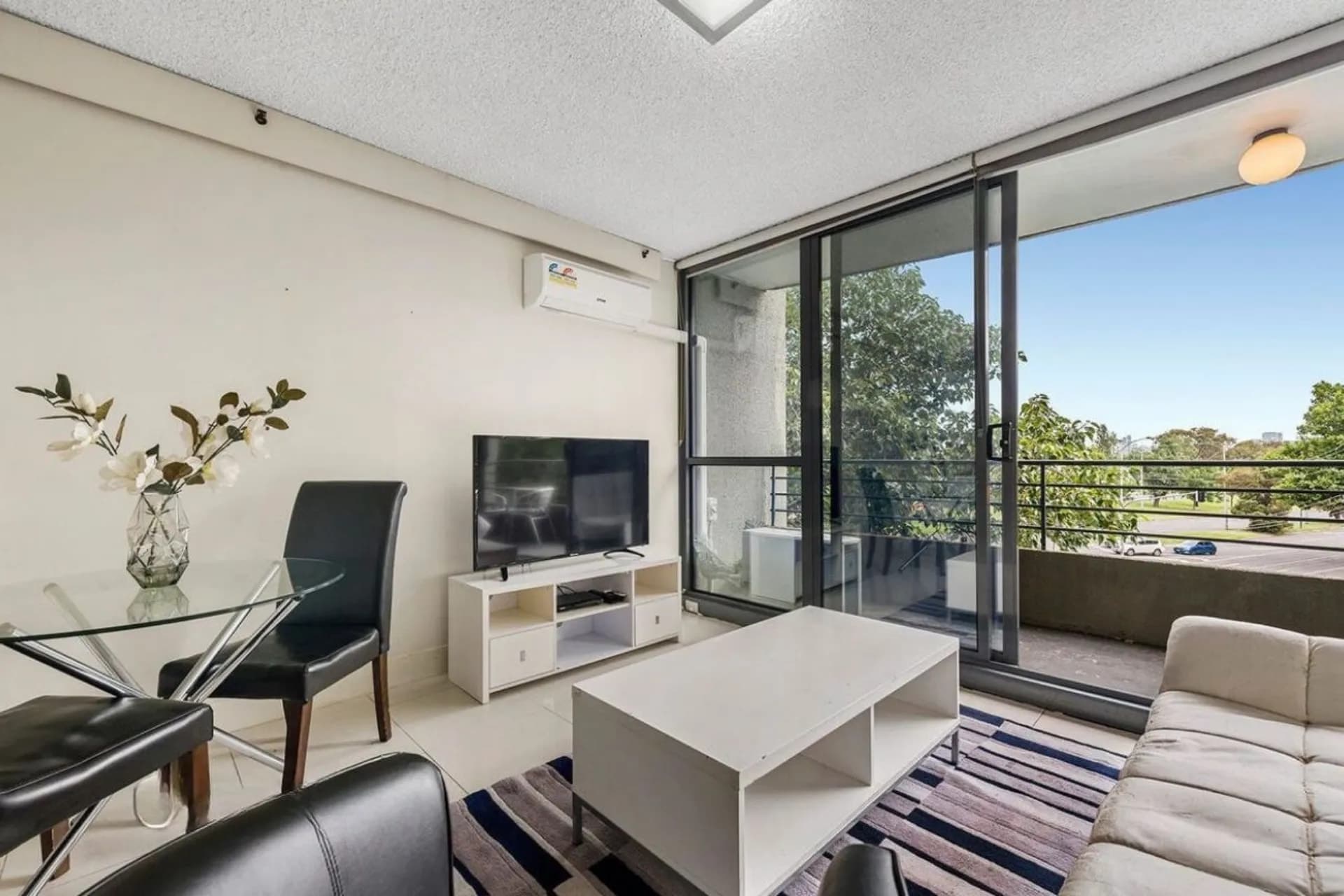 Unit 301/81 Queens Road, Melbourne, VIC, Melbourne - Image 1