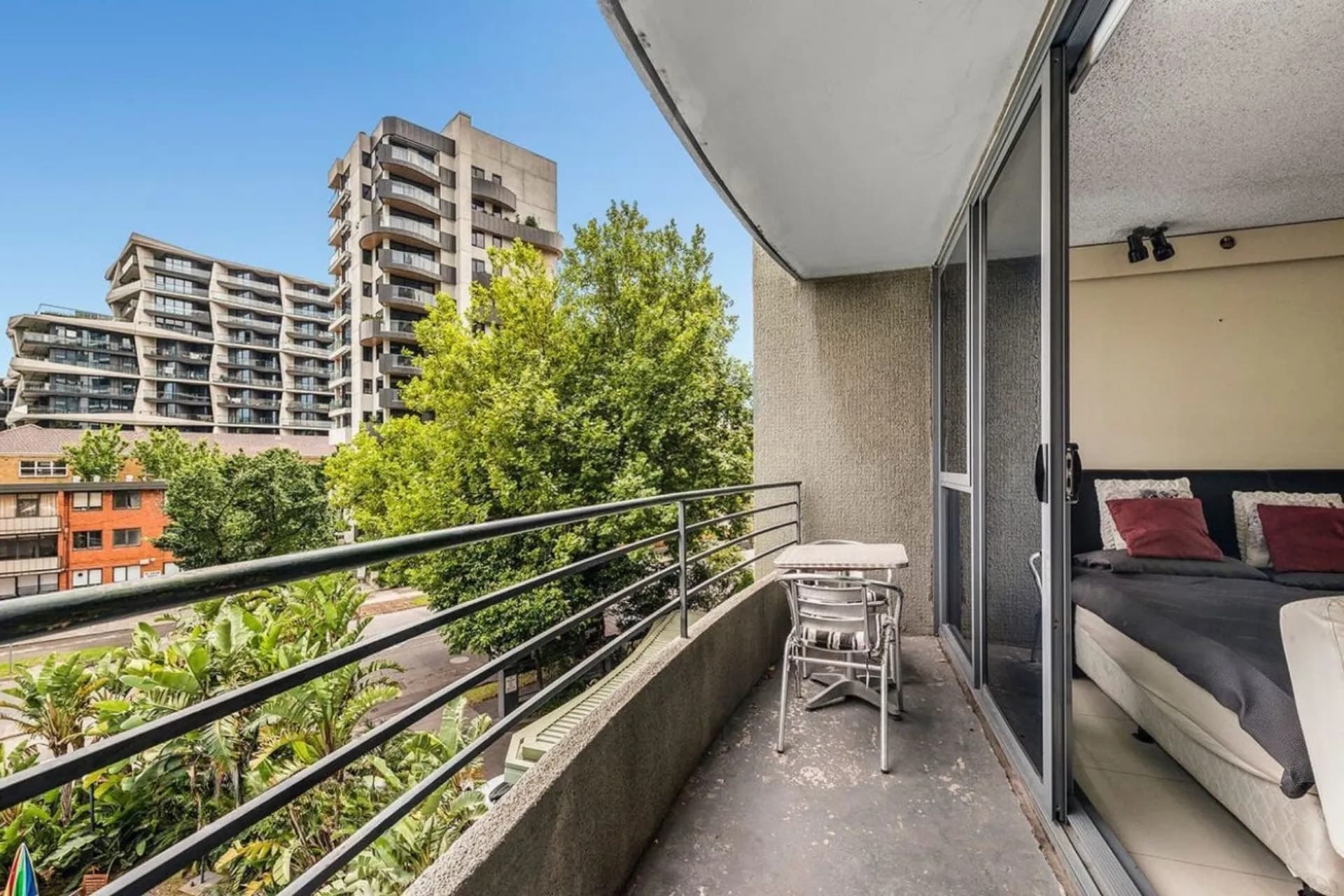 Unit 301/81 Queens Road, Melbourne, VIC, Melbourne - Thumbnail 6