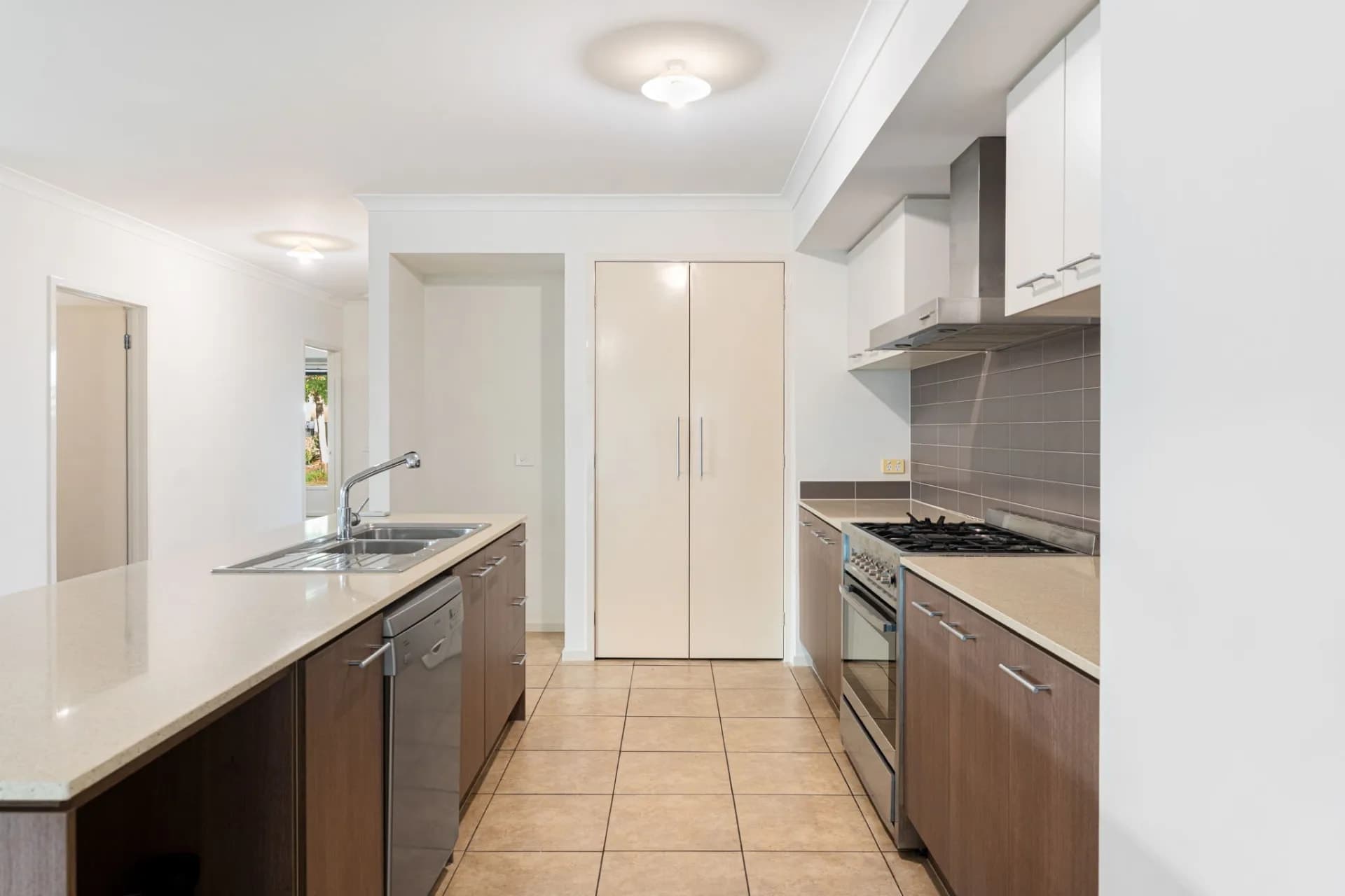 7 Urban  Drive, Williams Landing, VIC, Williams Landing - Thumbnail 6