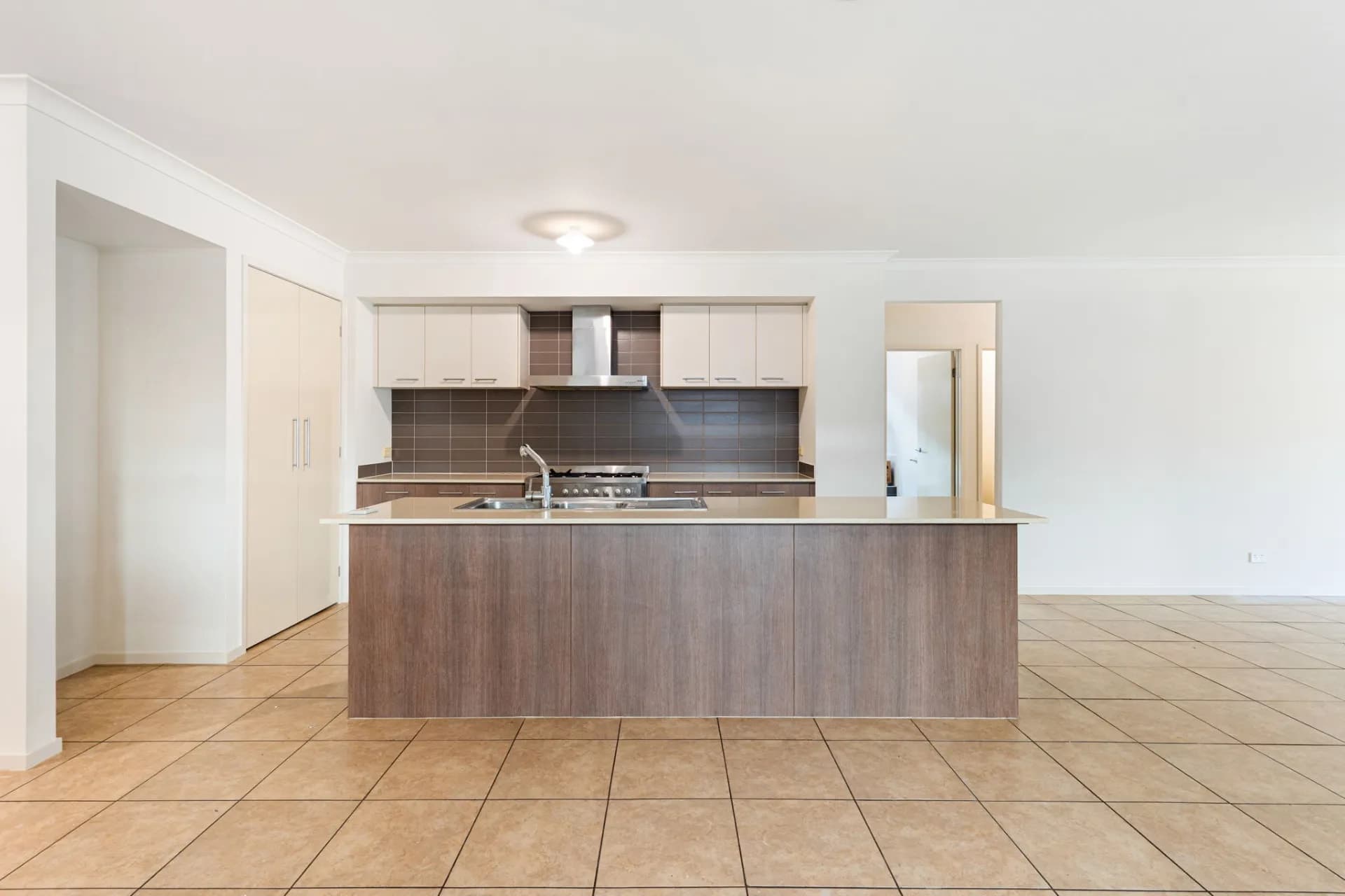 7 Urban  Drive, Williams Landing, VIC, Williams Landing - Thumbnail 7