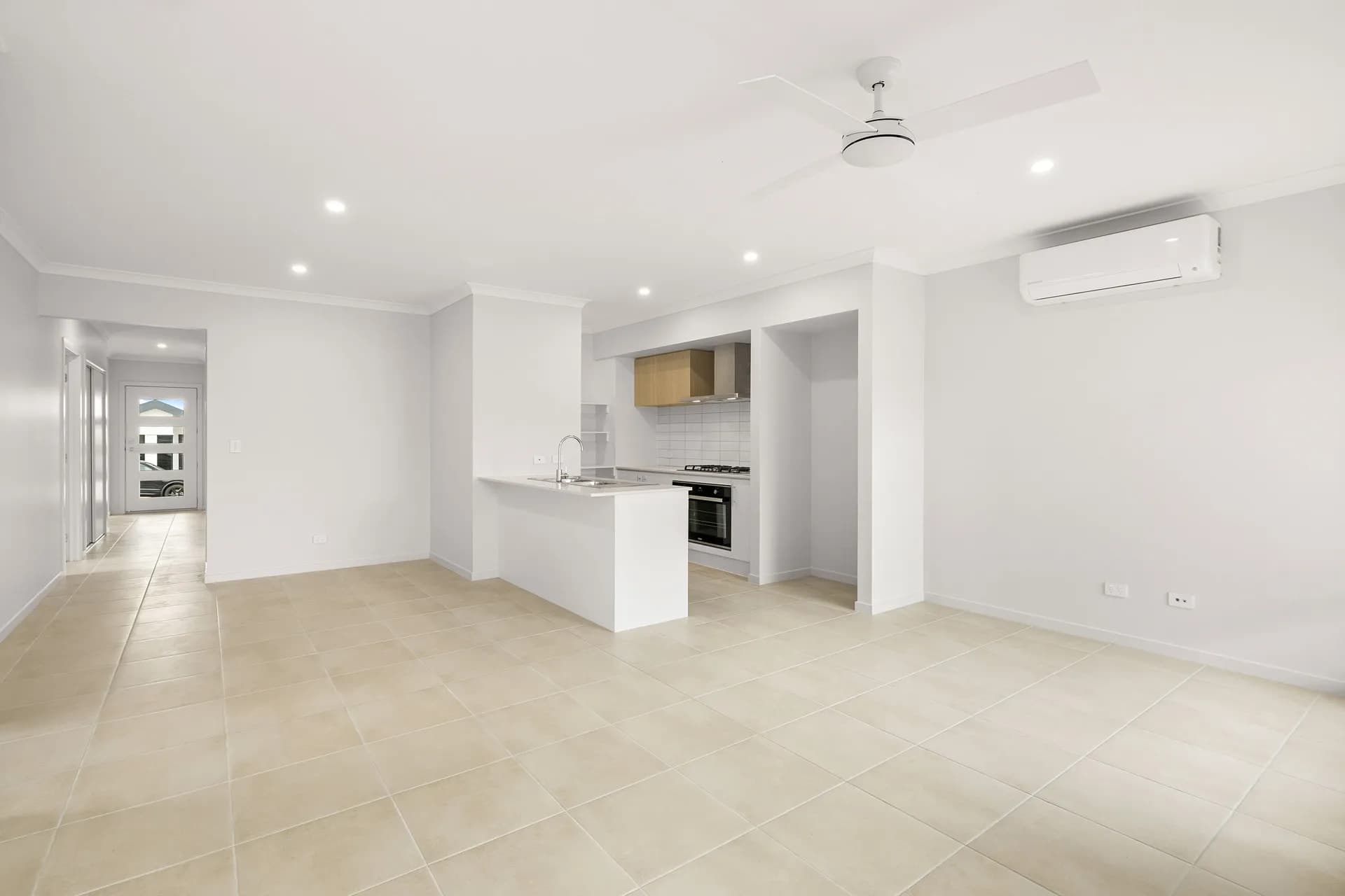 34 Sweetfern  Drive, Logan Reserve, QLD, Logan Reserve - Thumbnail 7