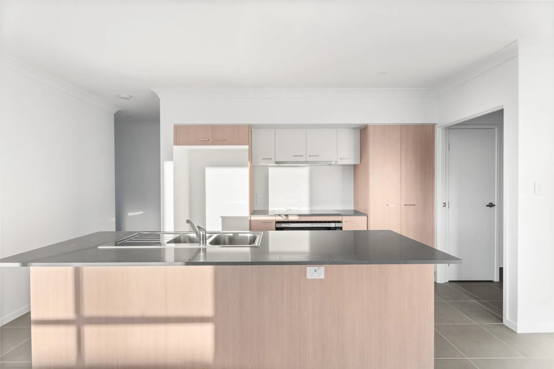 1 Hazelwood Street, Wondunna, QLD, Wondunna - Thumbnail 2