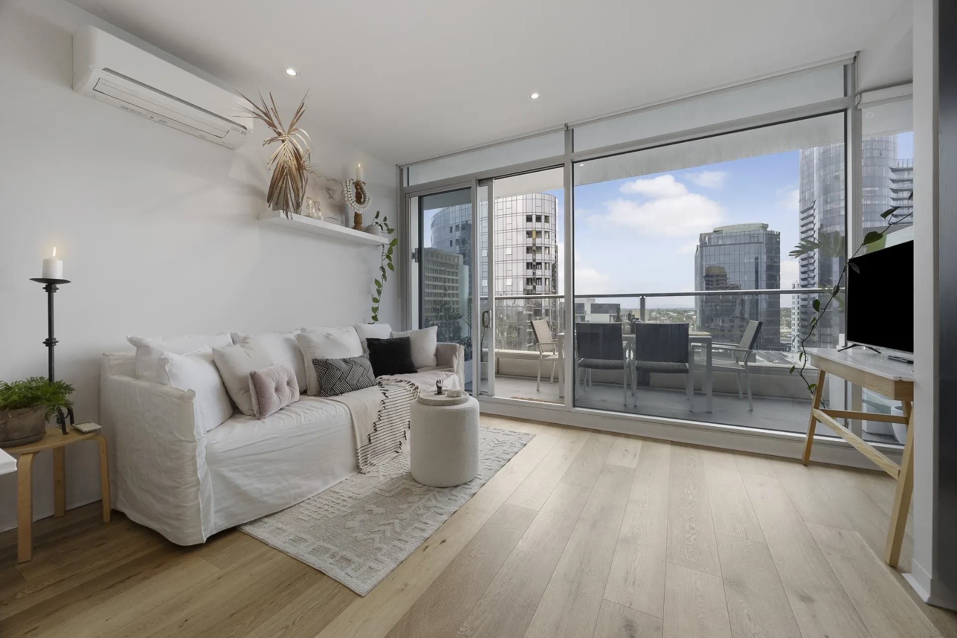 1907/7 Yarra Street, South Yarra, VIC, South Yarra - Image 1