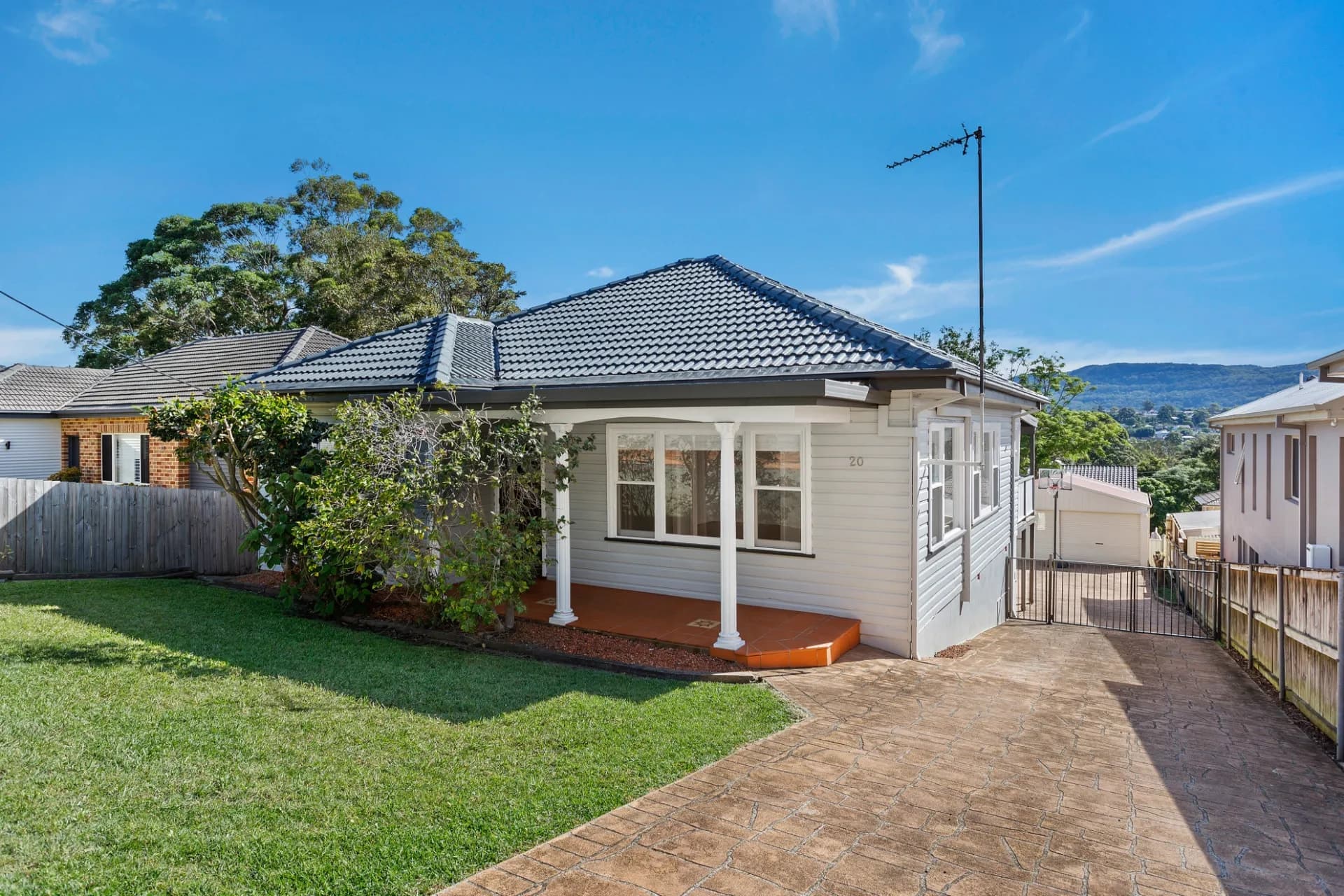 20 Kirala Avenue, Mangerton, NSW, Mangerton - Image 1