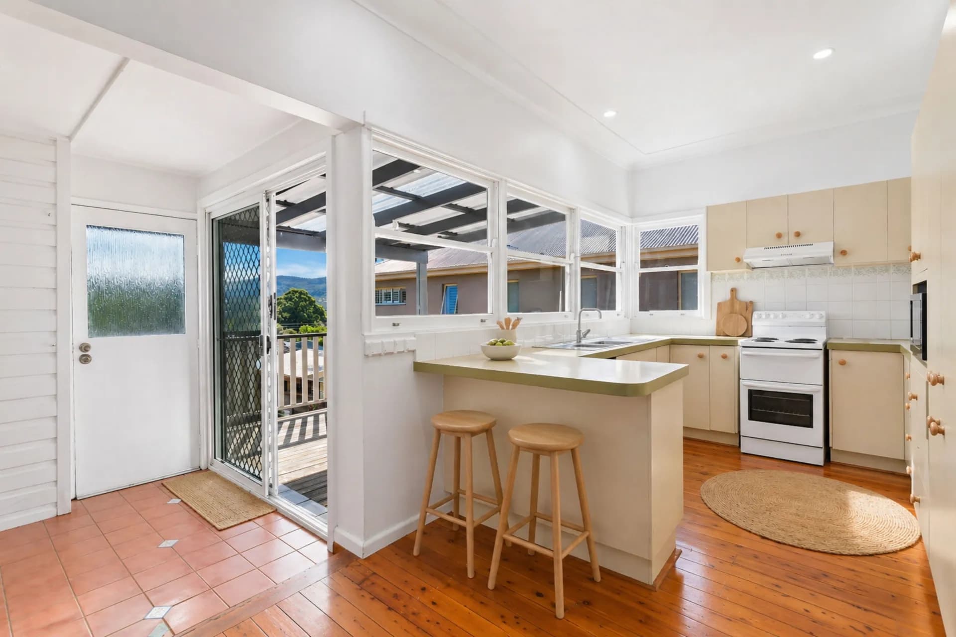 20 Kirala Avenue, Mangerton, NSW, Mangerton - Thumbnail 3