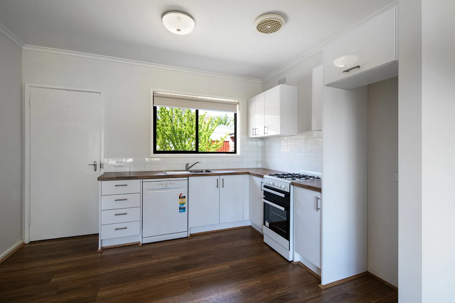 5 Moran  Street, Bendigo, VIC, Bendigo - Thumbnail 2
