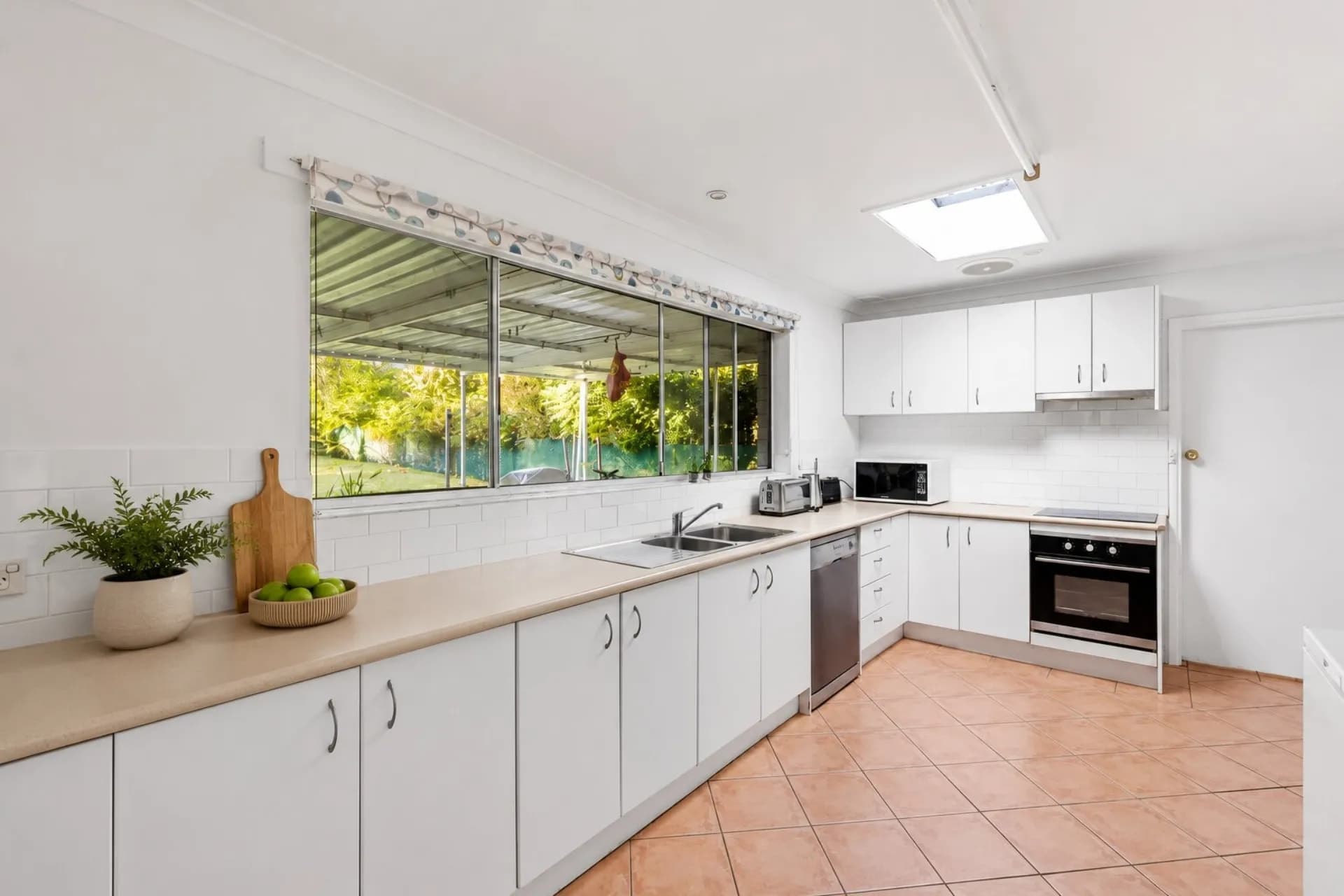 36 Myra Street, Wahroonga, NSW, Wahroonga - Thumbnail 2