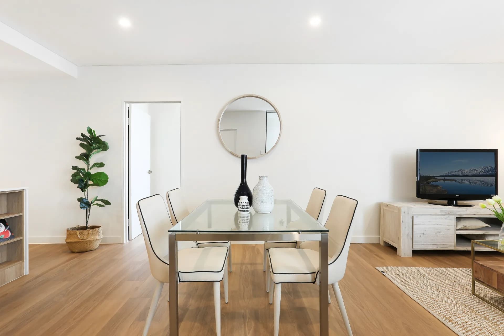 201/2-4 Murrell Street, Ashfield, NSW, Ashfield - Thumbnail 3
