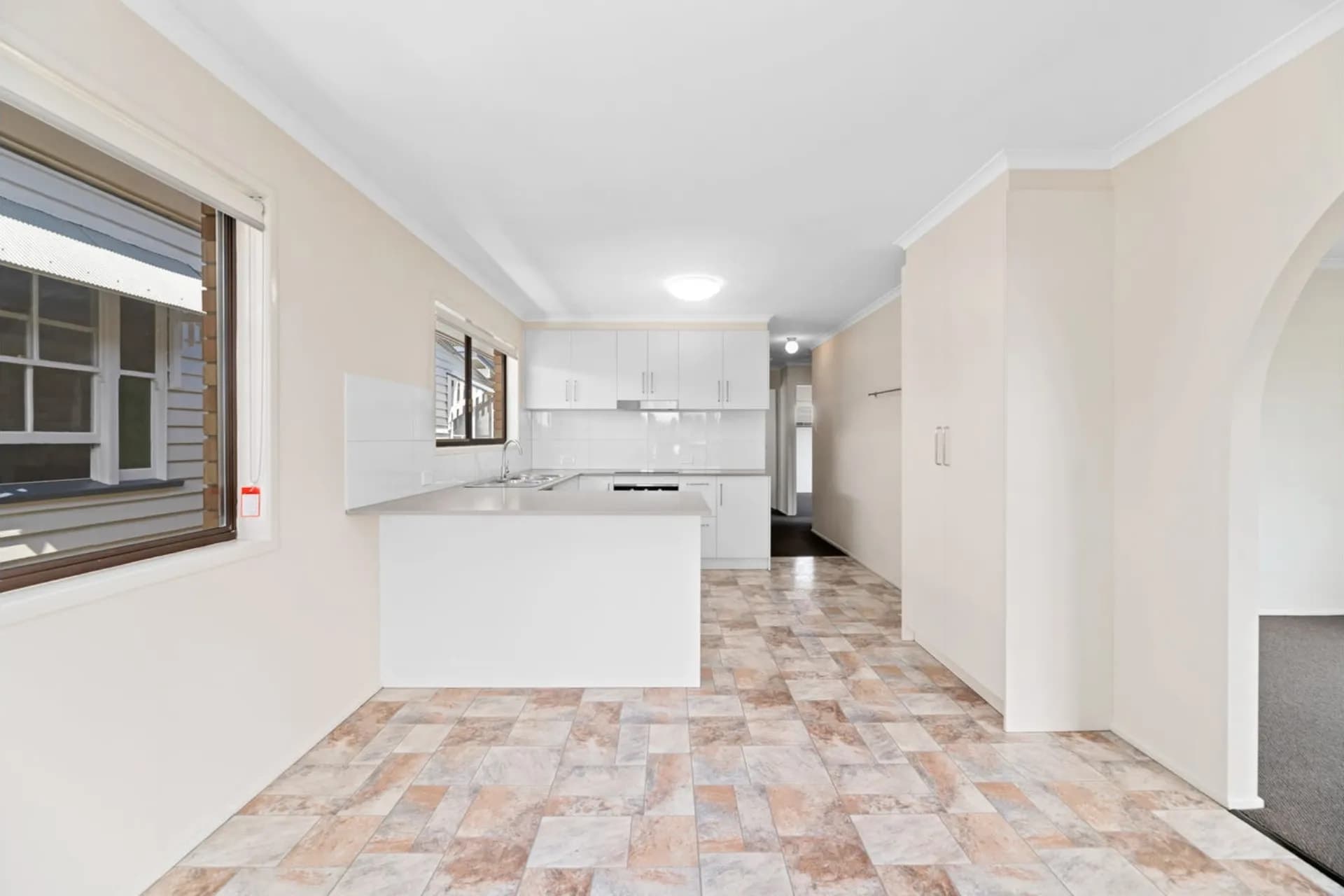30 Barron Street, Gordon Park, QLD, Gordon Park - Thumbnail 4