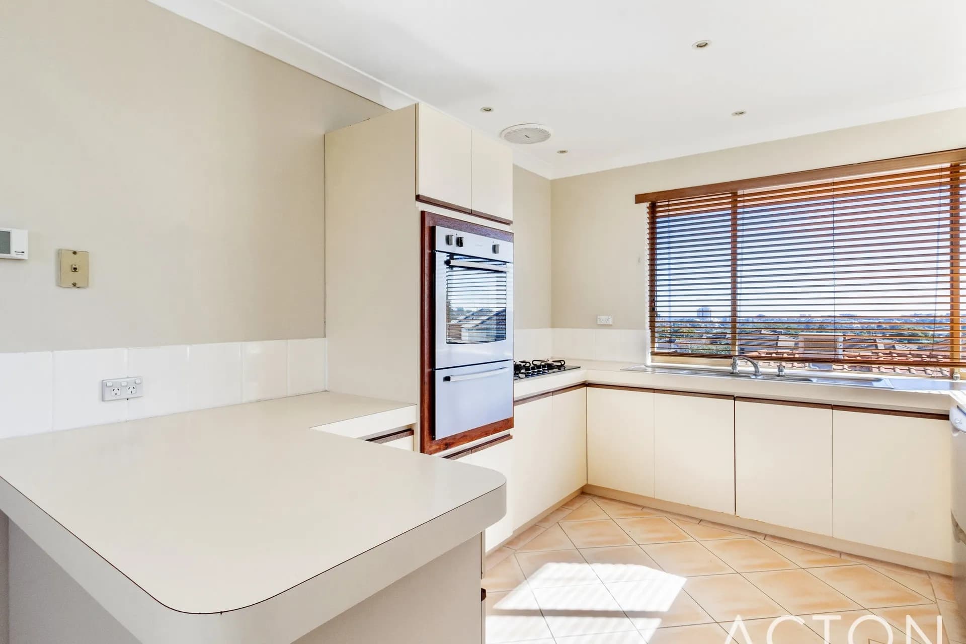 25 Bower Street, Doubleview, WA, Doubleview - Thumbnail 3