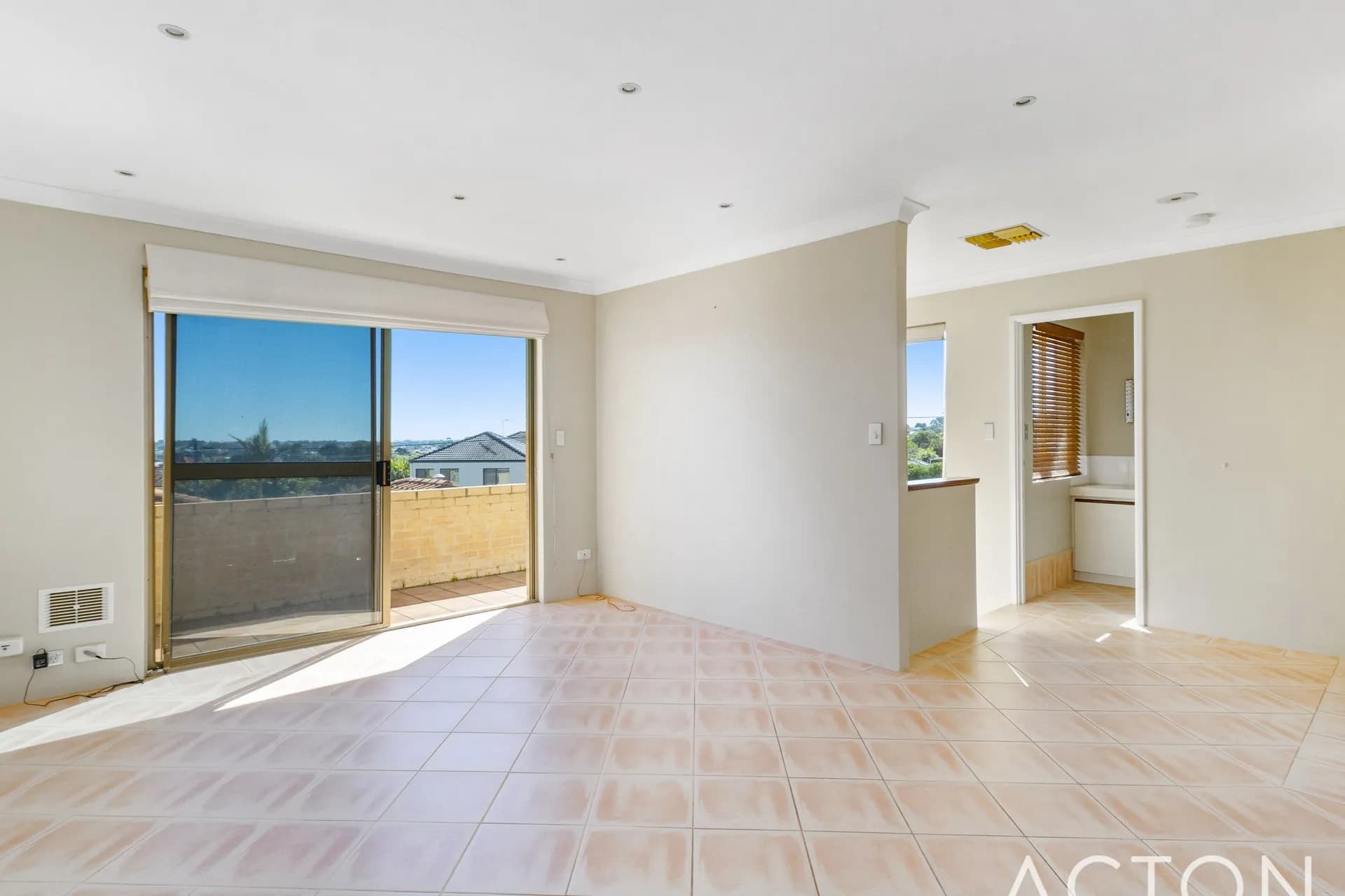 25 Bower Street, Doubleview, WA, Doubleview - Thumbnail 4