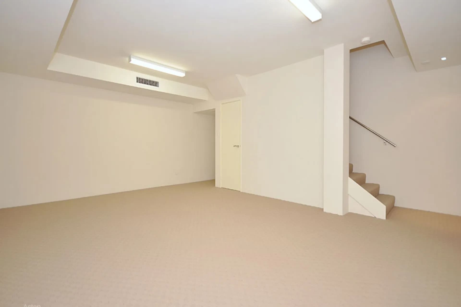 4/3 Clive Road, Cottesloe, WA, Cottesloe - Thumbnail 3