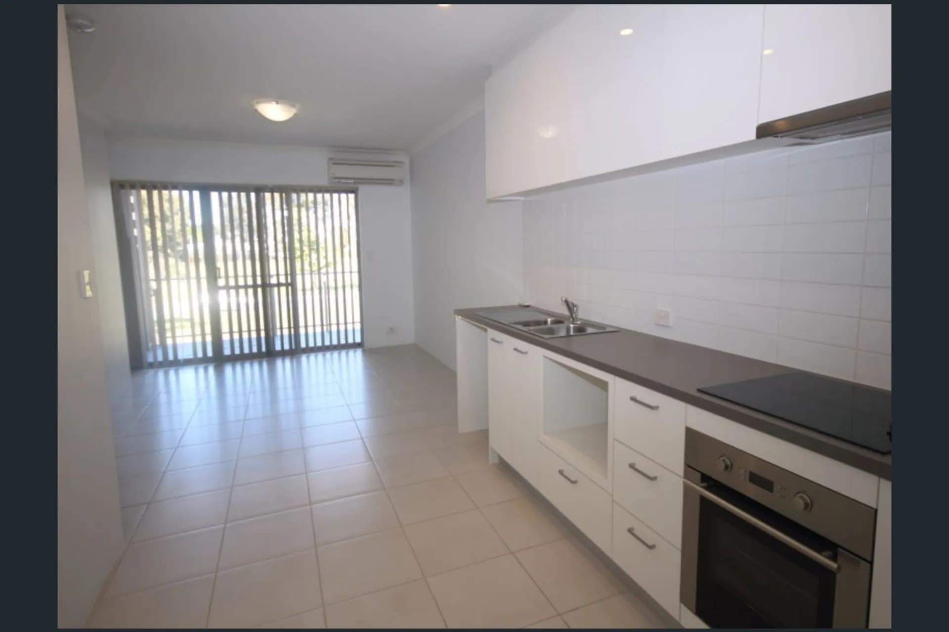 22/129 Briggs Street, Kewdale, WA, Kewdale - Image 1